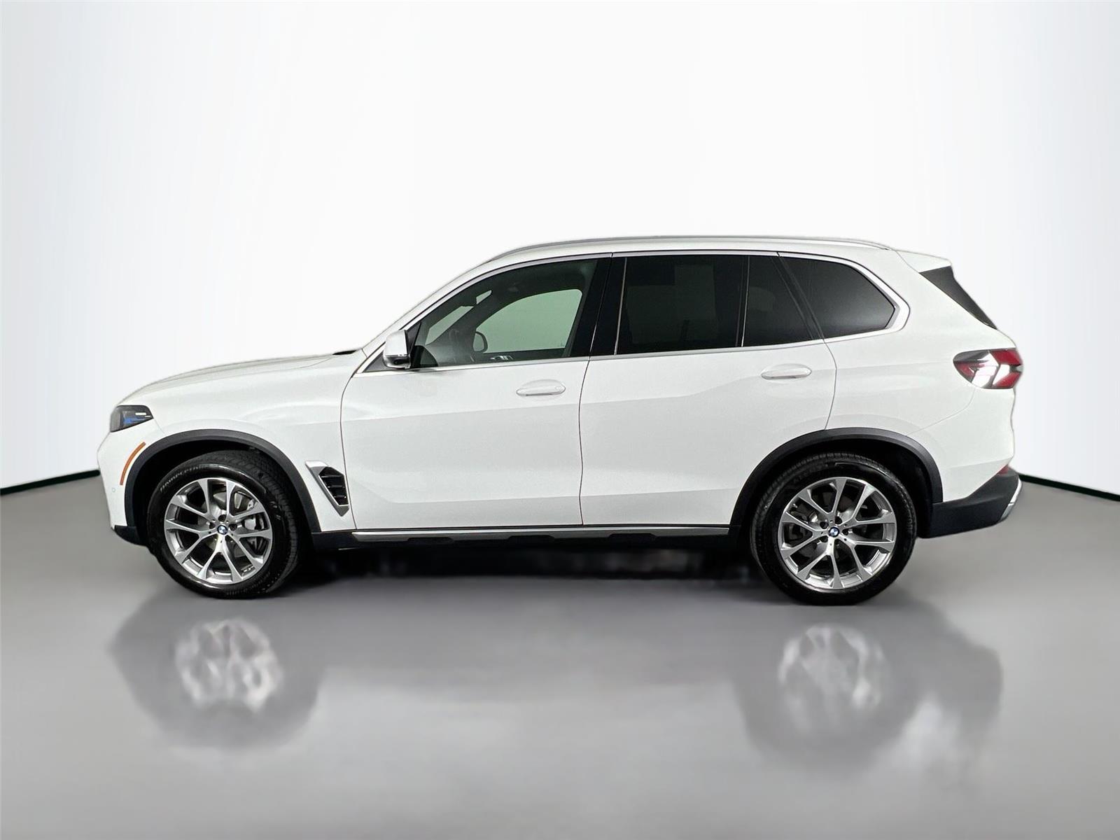 2025 Bmw X5 xDrive40i photo 3