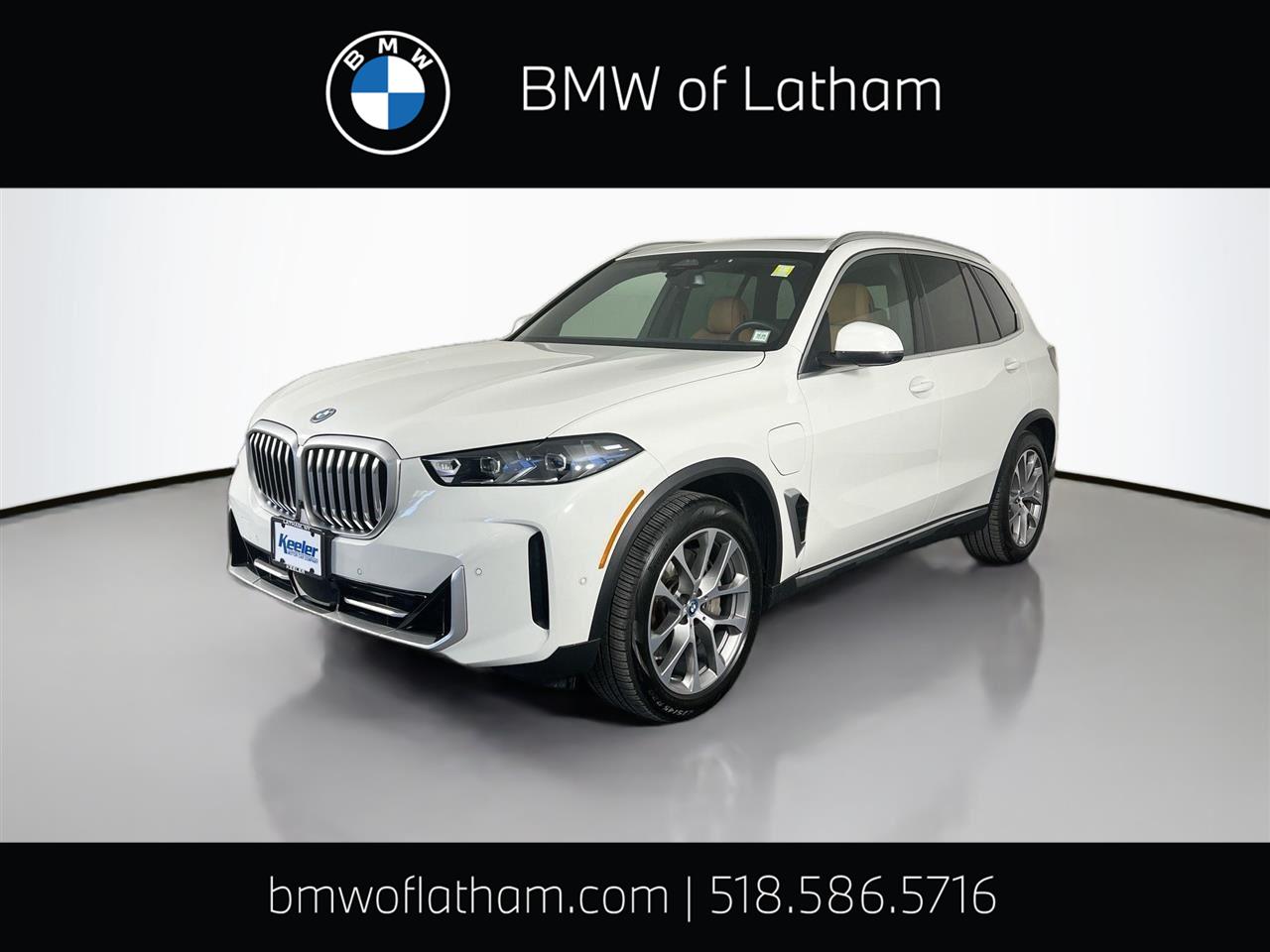 2025 BMW X5 50e's photo