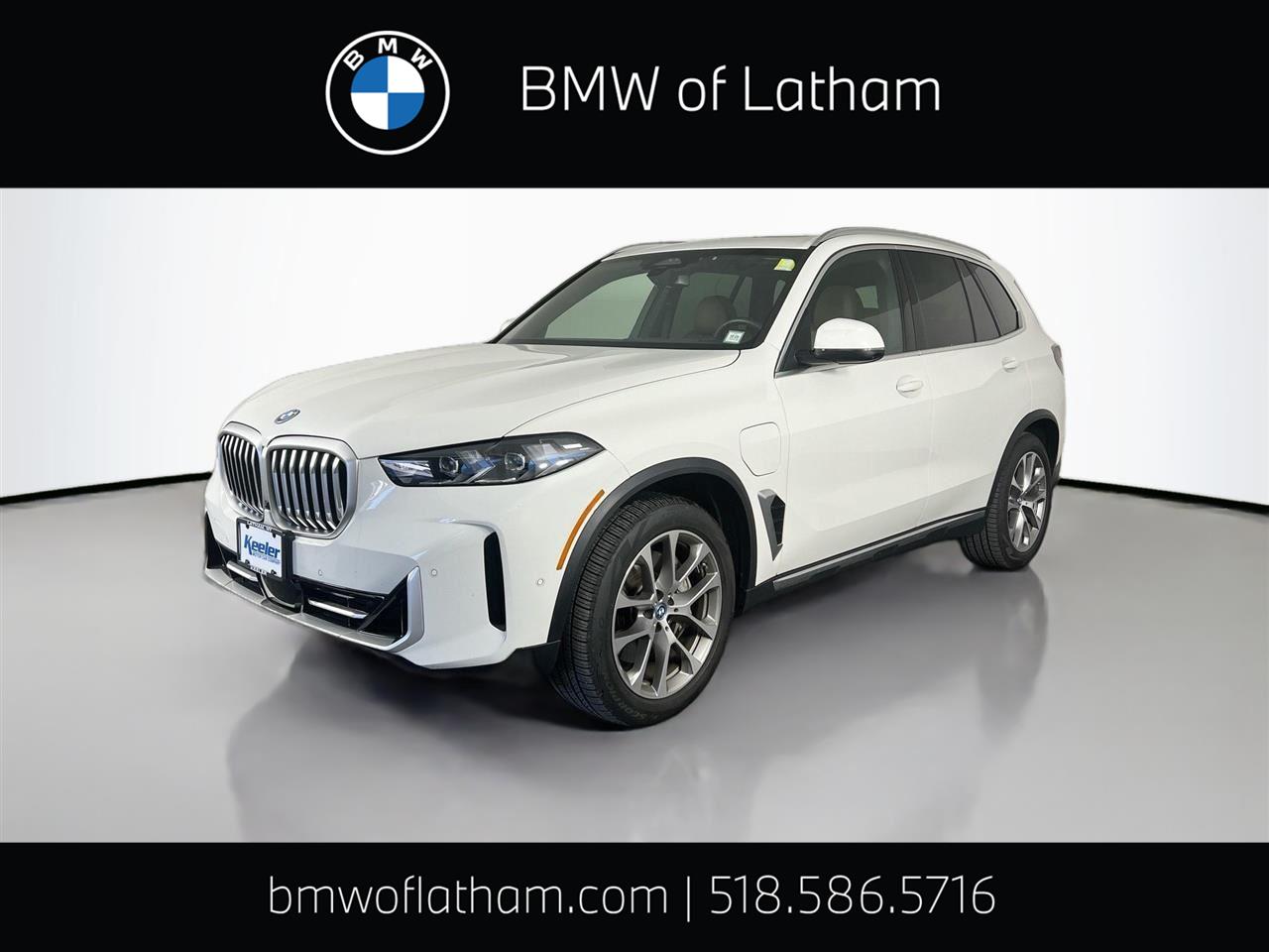 2025 BMW X5 50e's photo