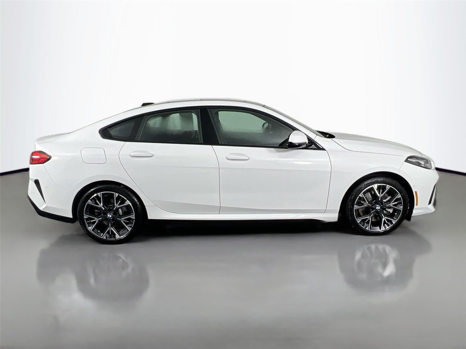 2025 BMW 2 Series 228 - Photo 7