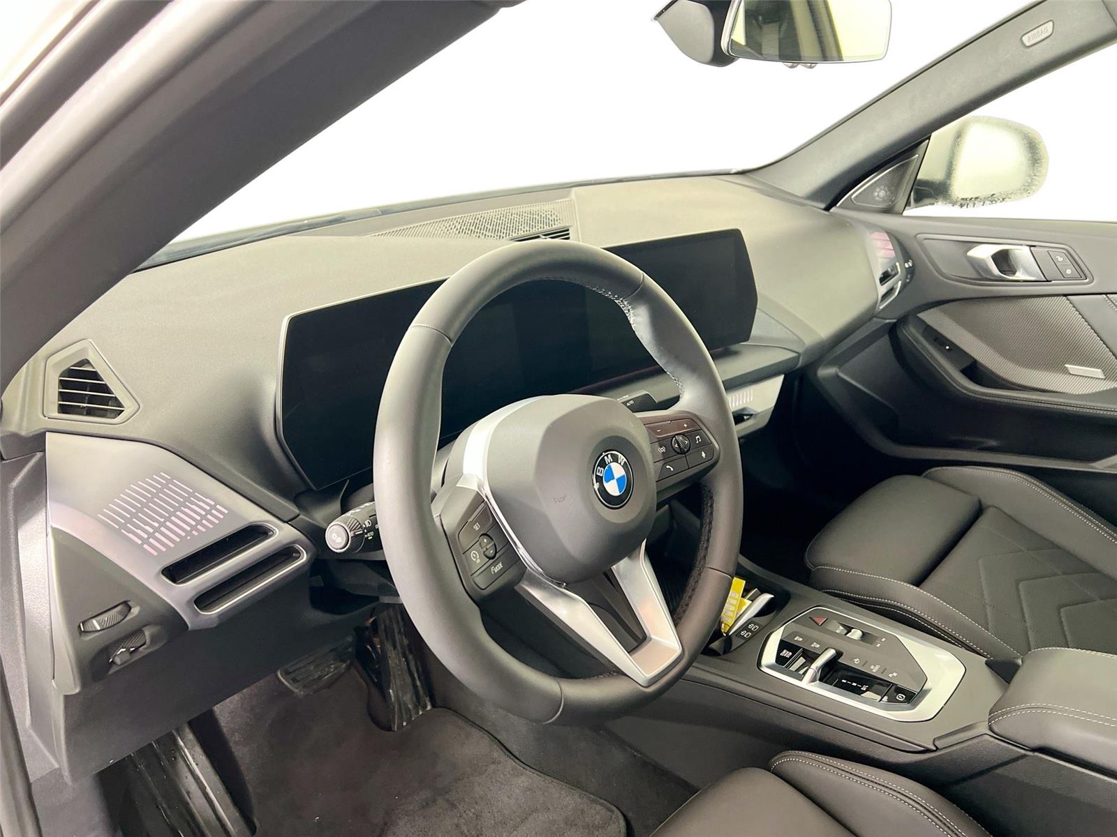 2025 BMW 2 Series 228 - Photo 10