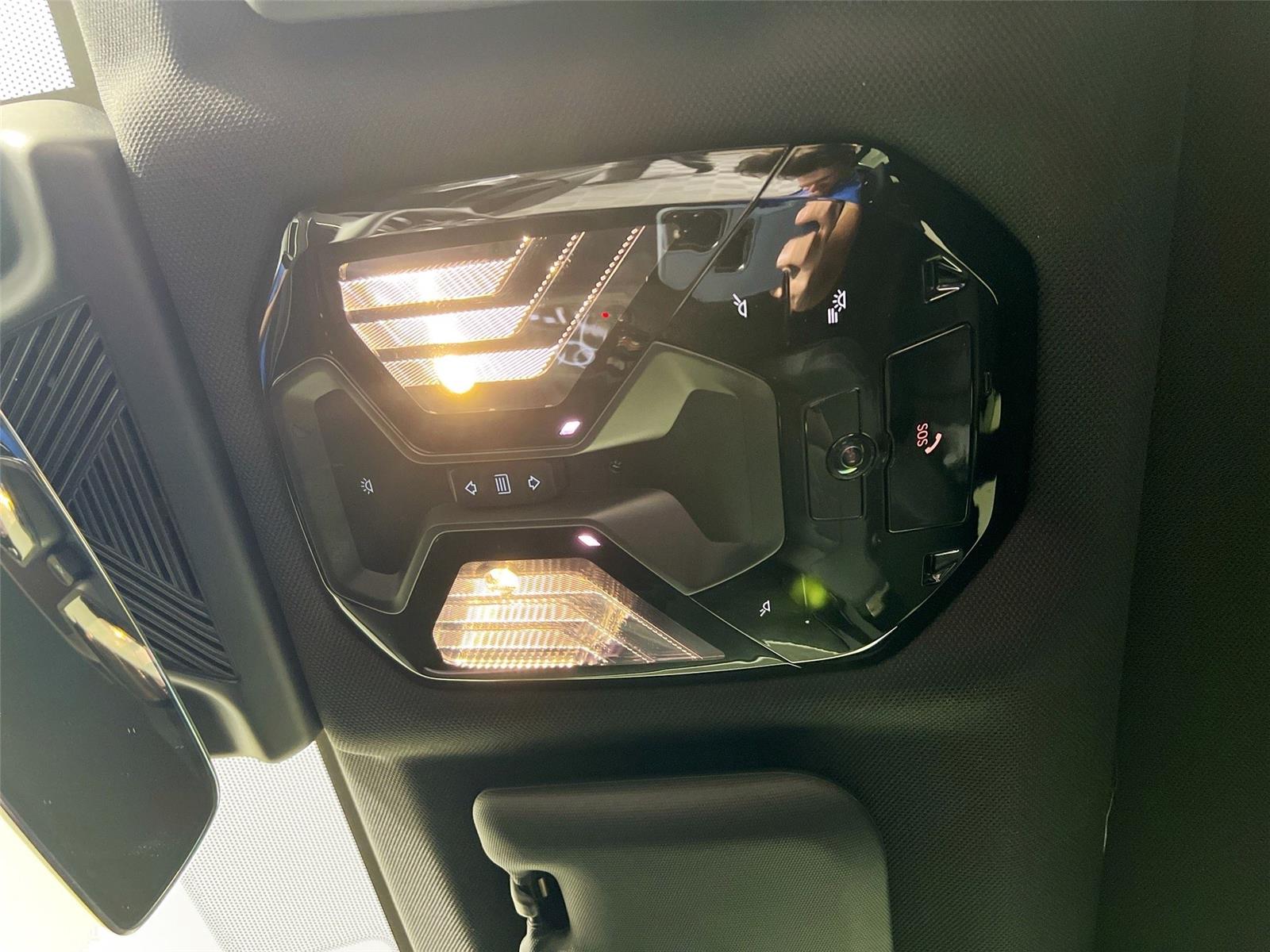 2025 BMW X3 30 - Photo 13