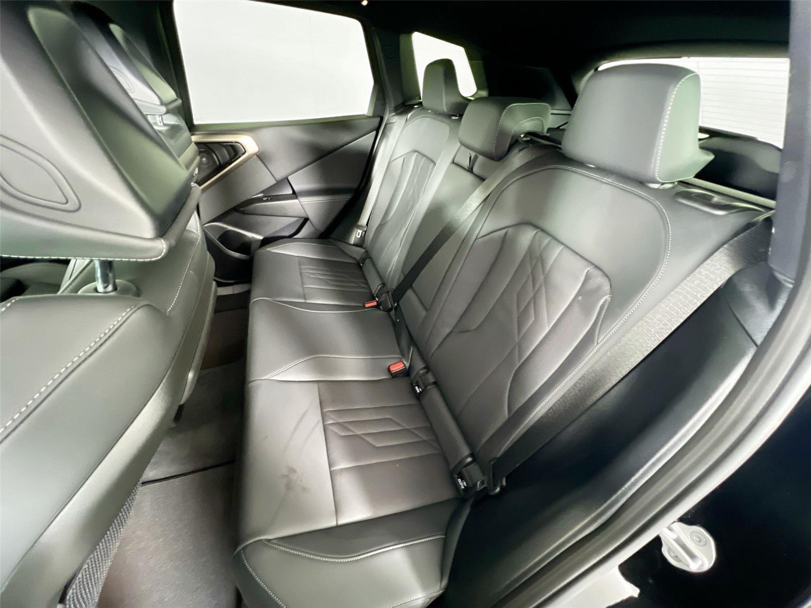 2025 BMW X3 30 - Photo 23
