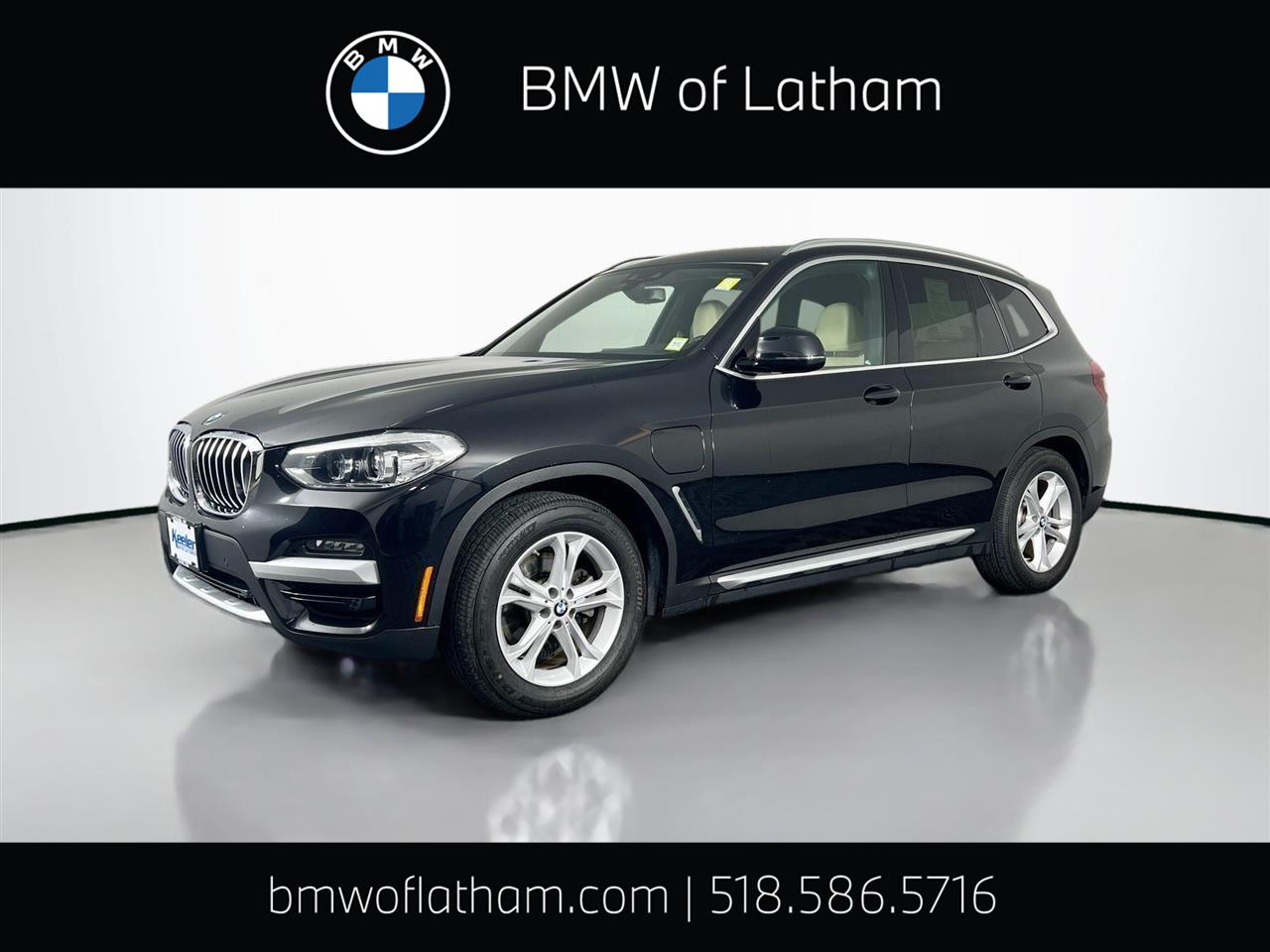 2021 BMW X3 xDrive30e's photo