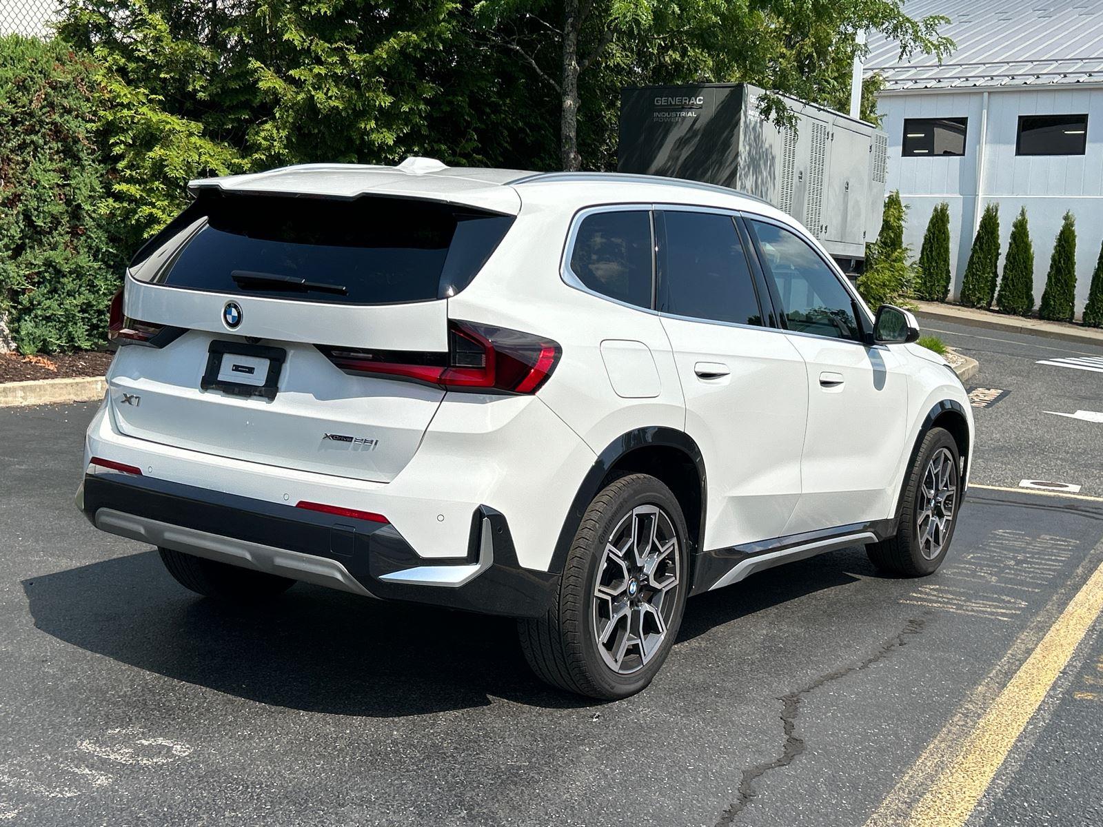 2025 Bmw X1 XDrive28i photo 2