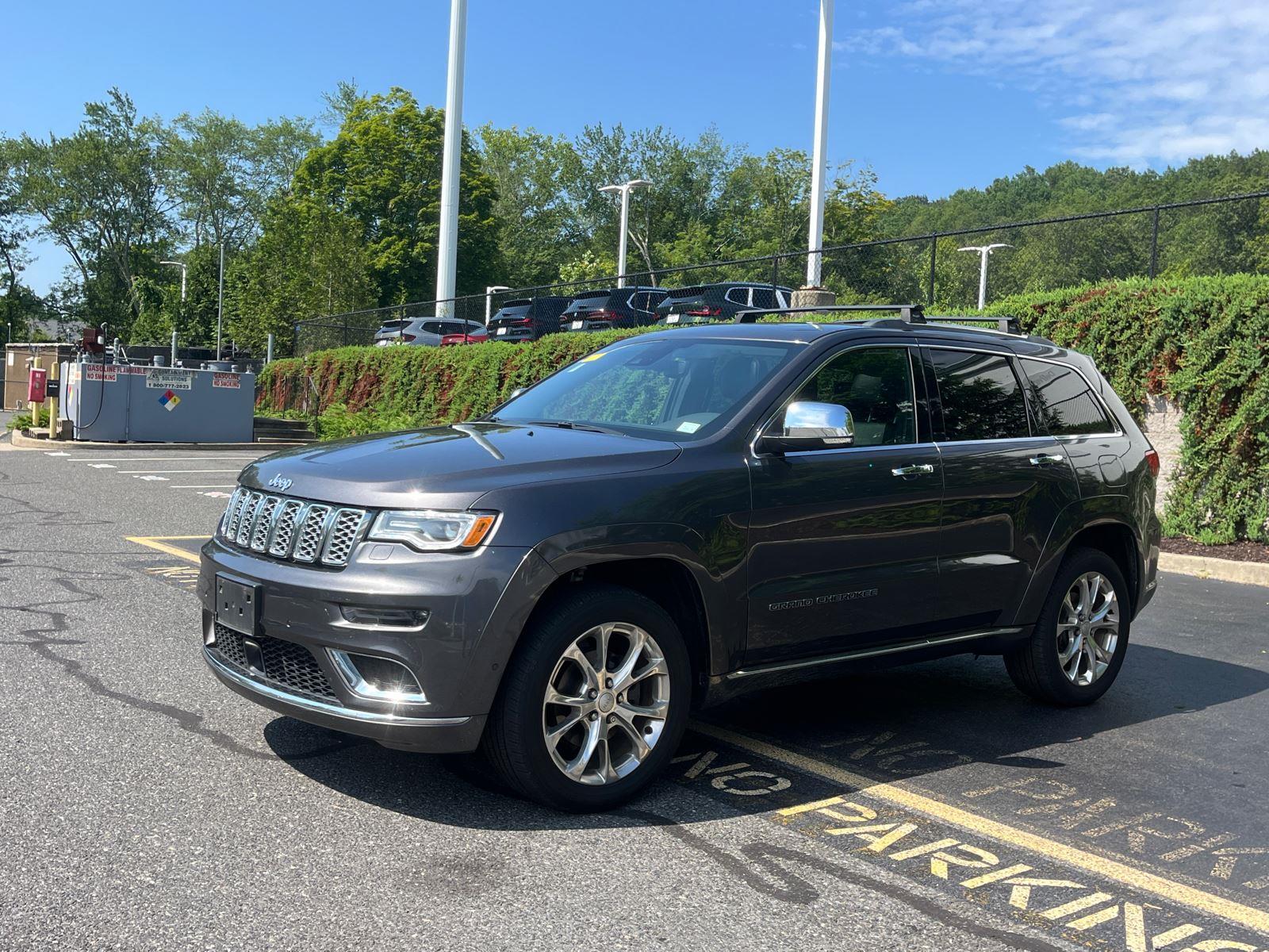 2020 Jeep Grand Cherokee Summit photo 4