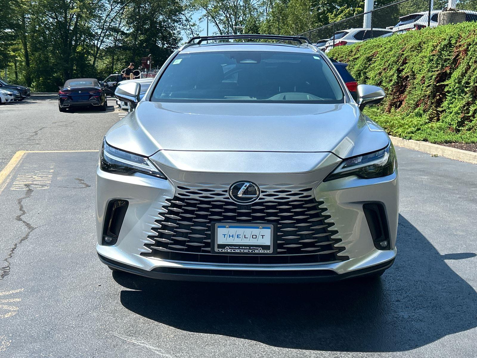2023 Lexus RX 350 AWD photo 2