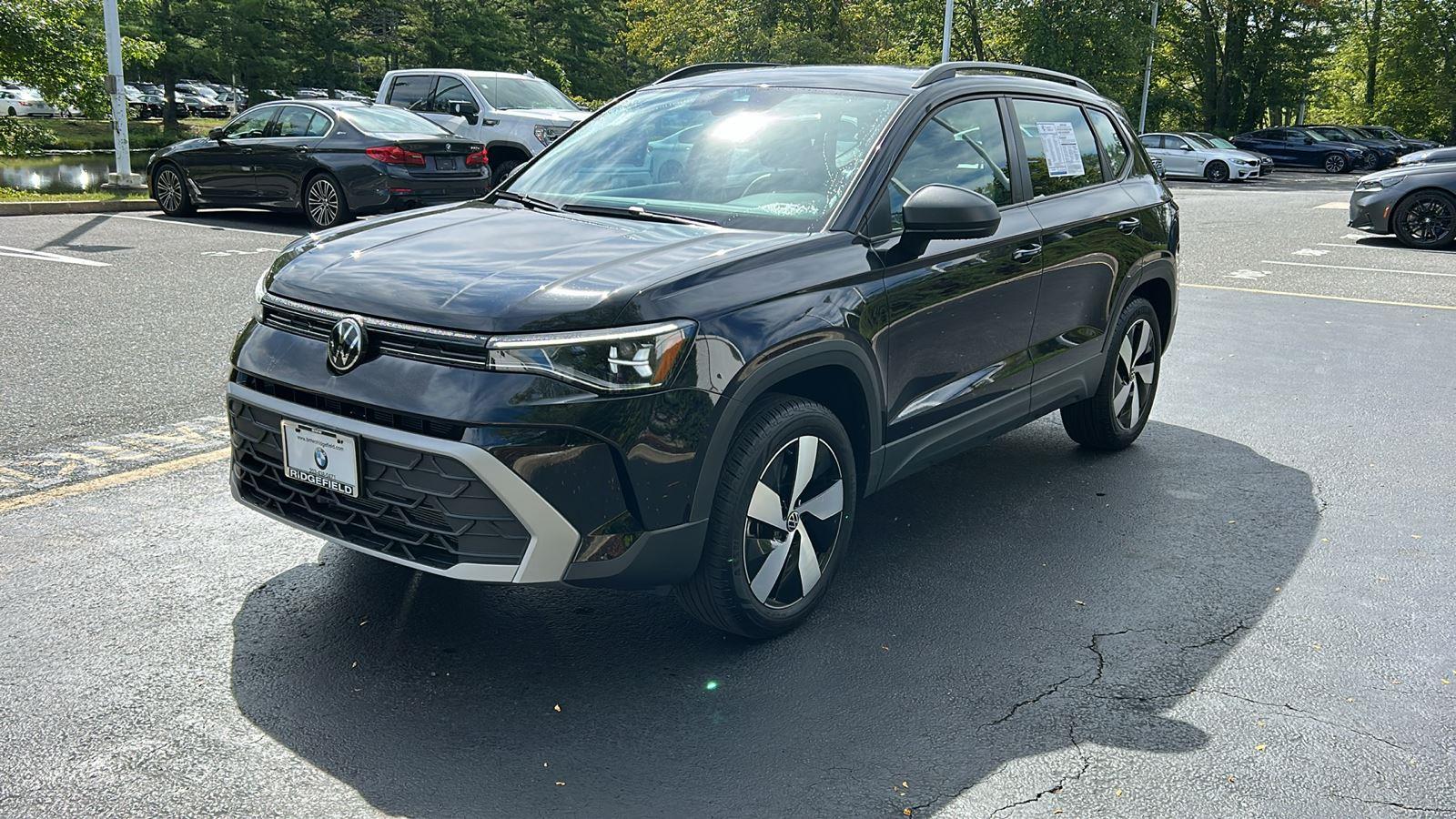 2025 Volkswagen Taos S photo 2