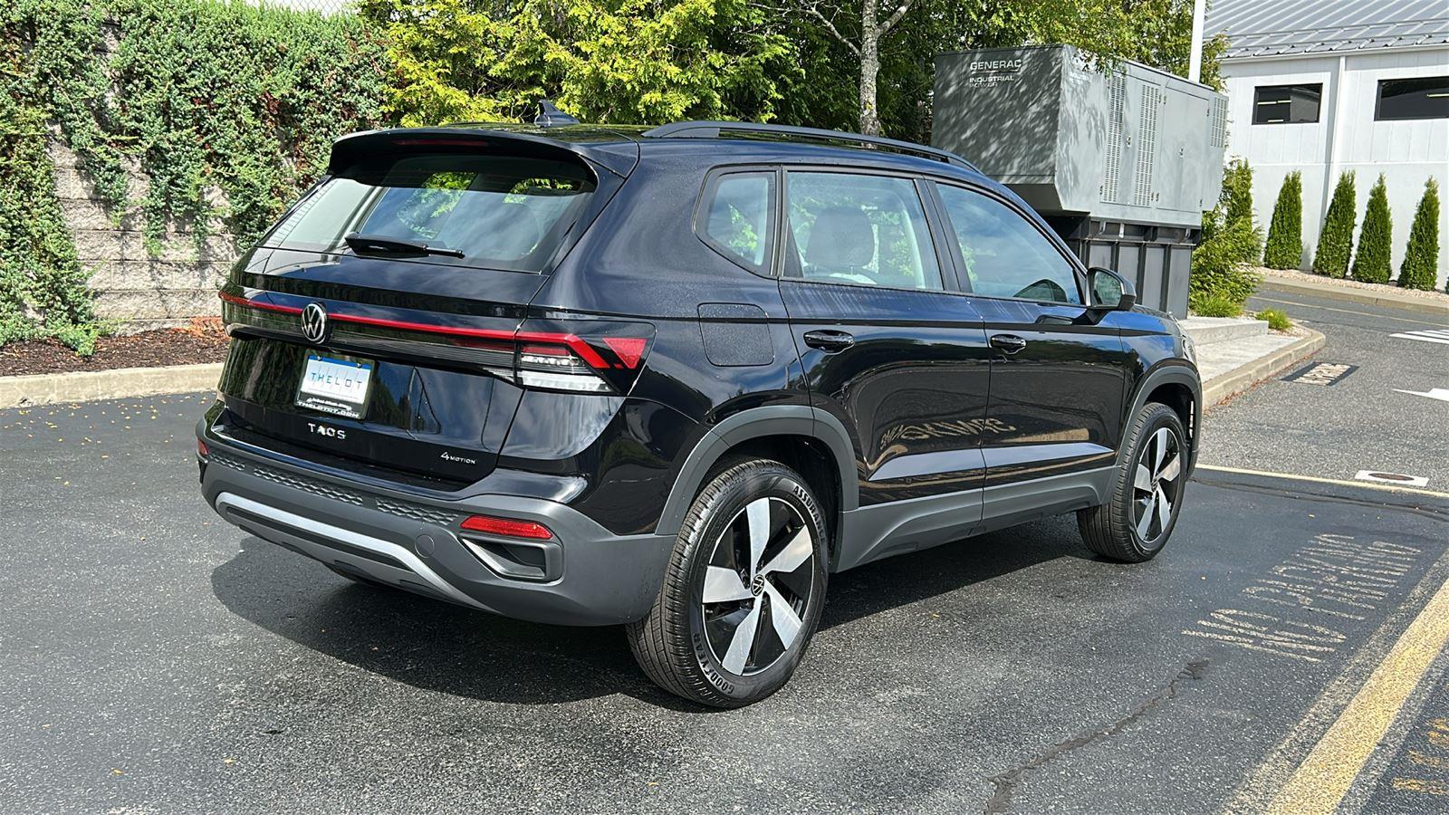2025 Volkswagen Taos S photo 7