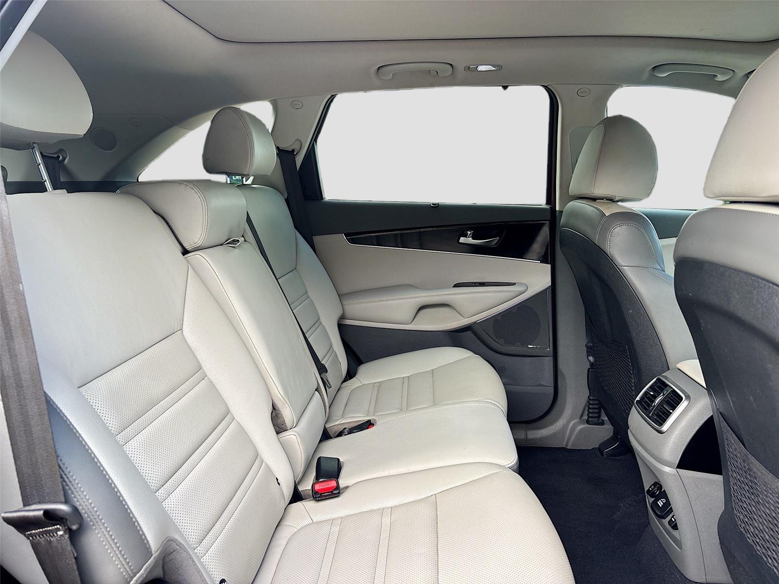 2019 Kia Sorento SX V6