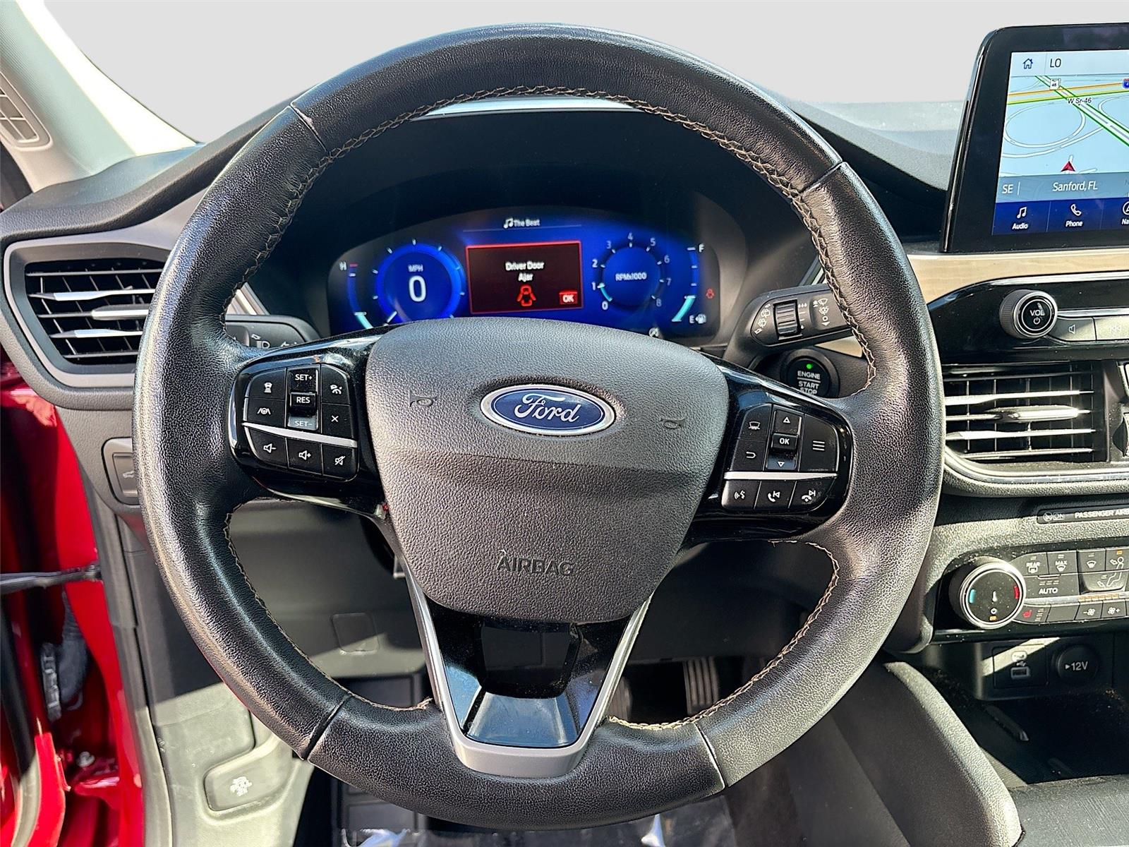 2022 Ford Escape Titanium