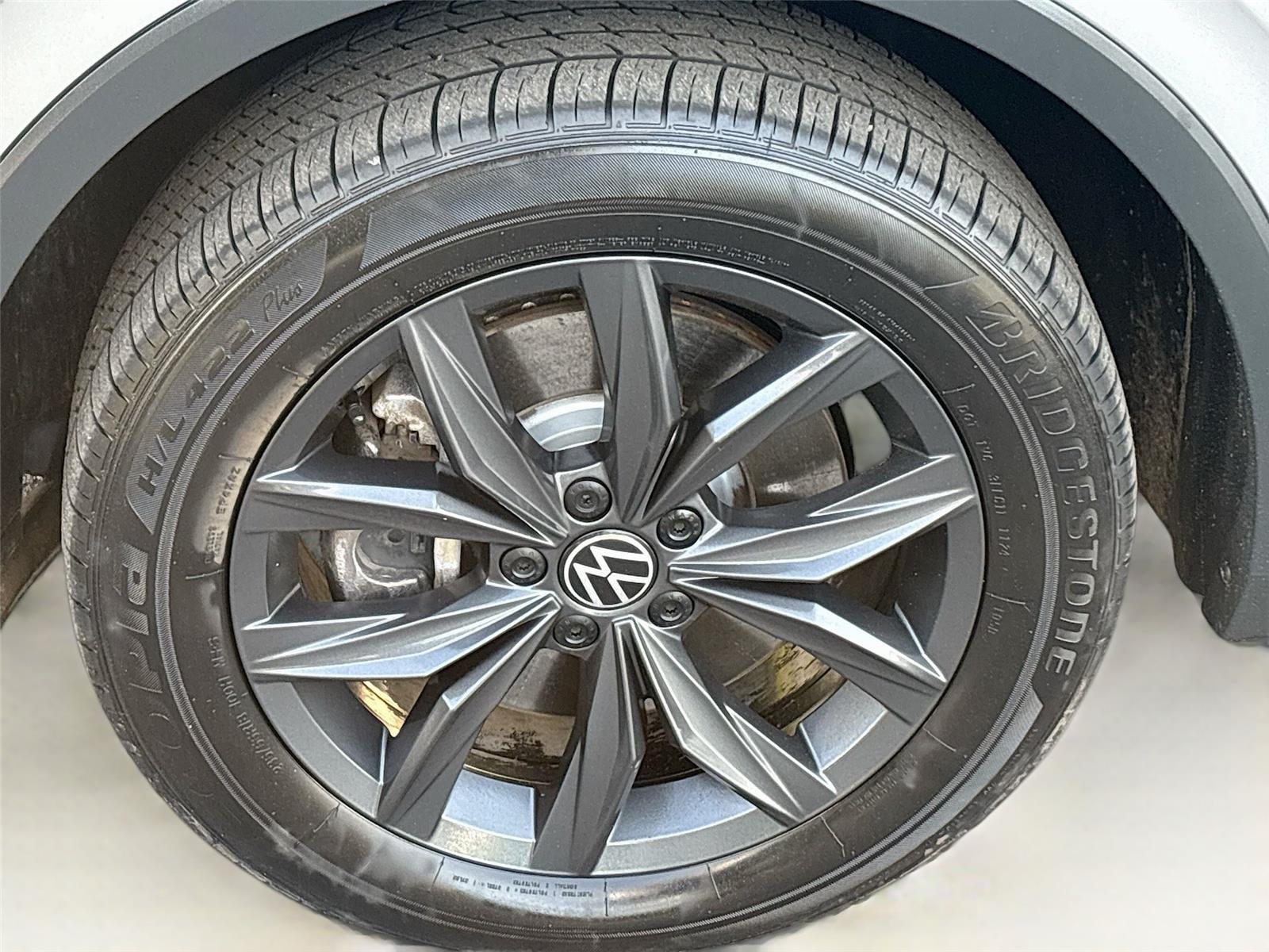 2024 Volkswagen Tiguan SE