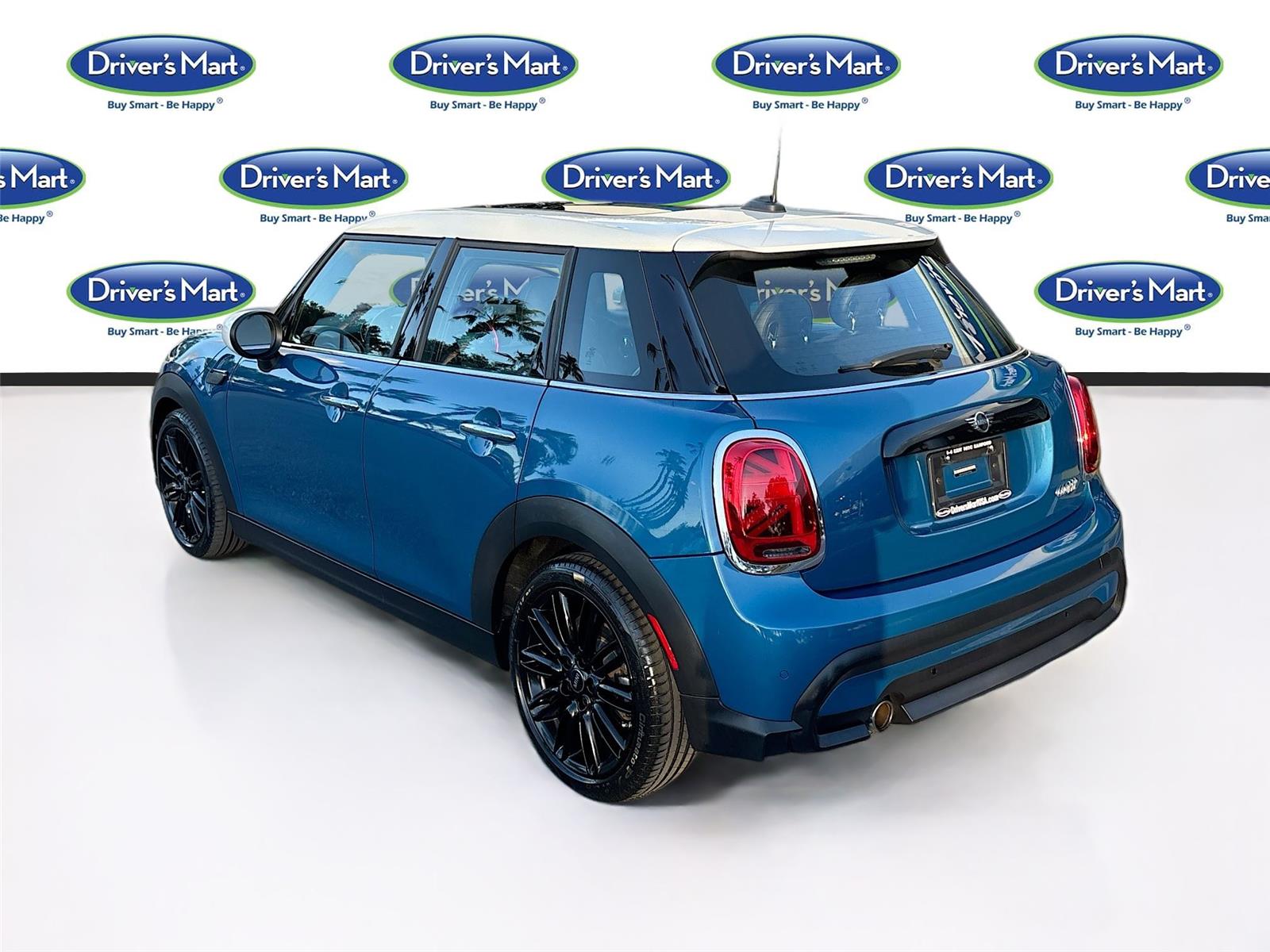 2022 MINI Hardtop 4 Door Oxford Edition