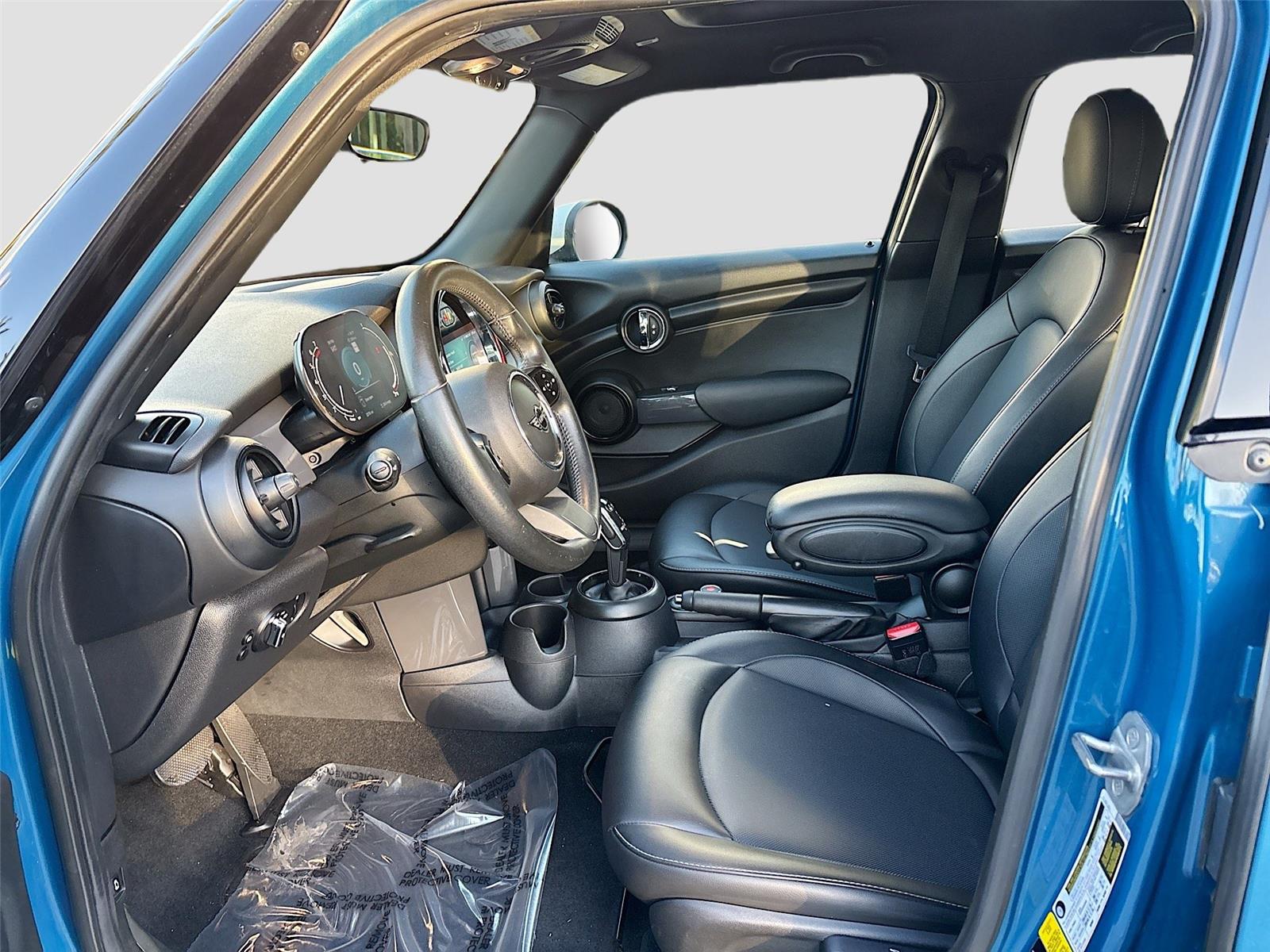 2022 MINI Hardtop 4 Door Oxford Edition