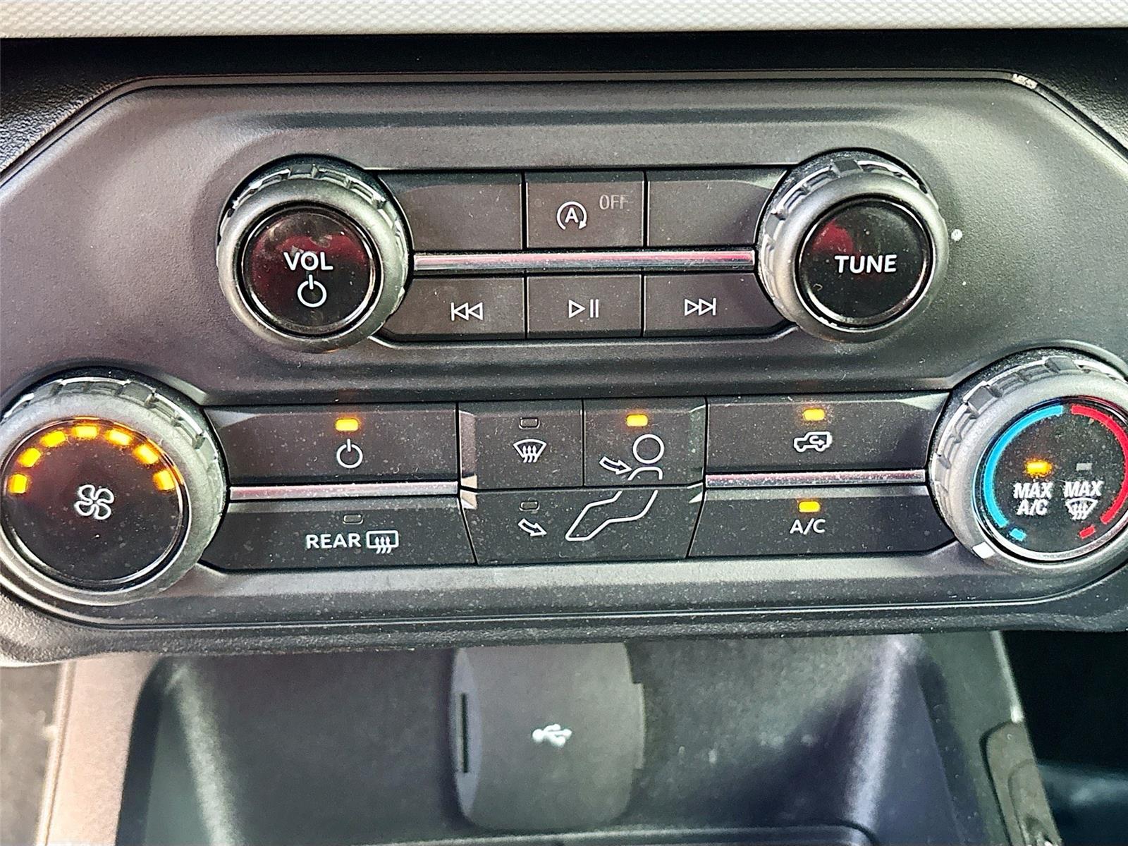 2021 Ford Bronco Base