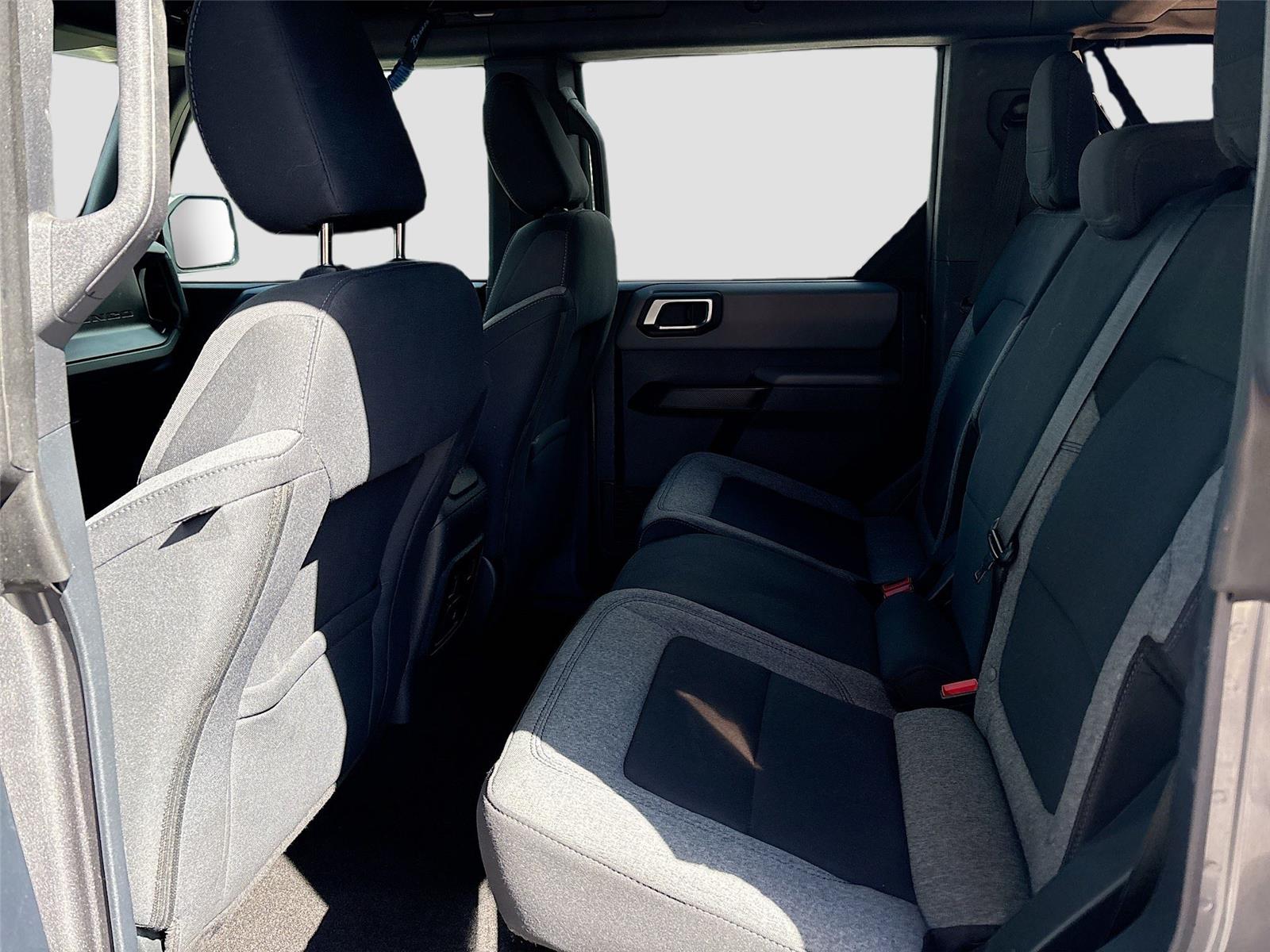 2021 Ford Bronco Base