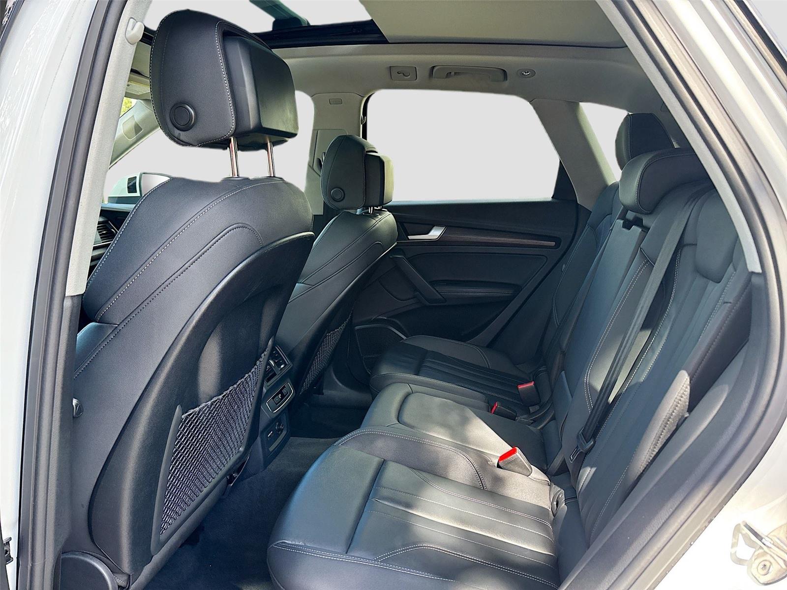 2024 Audi Q5 S line Premium Plus