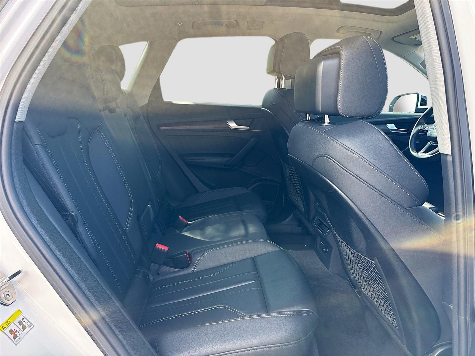 2024 Audi Q5 S line Premium Plus