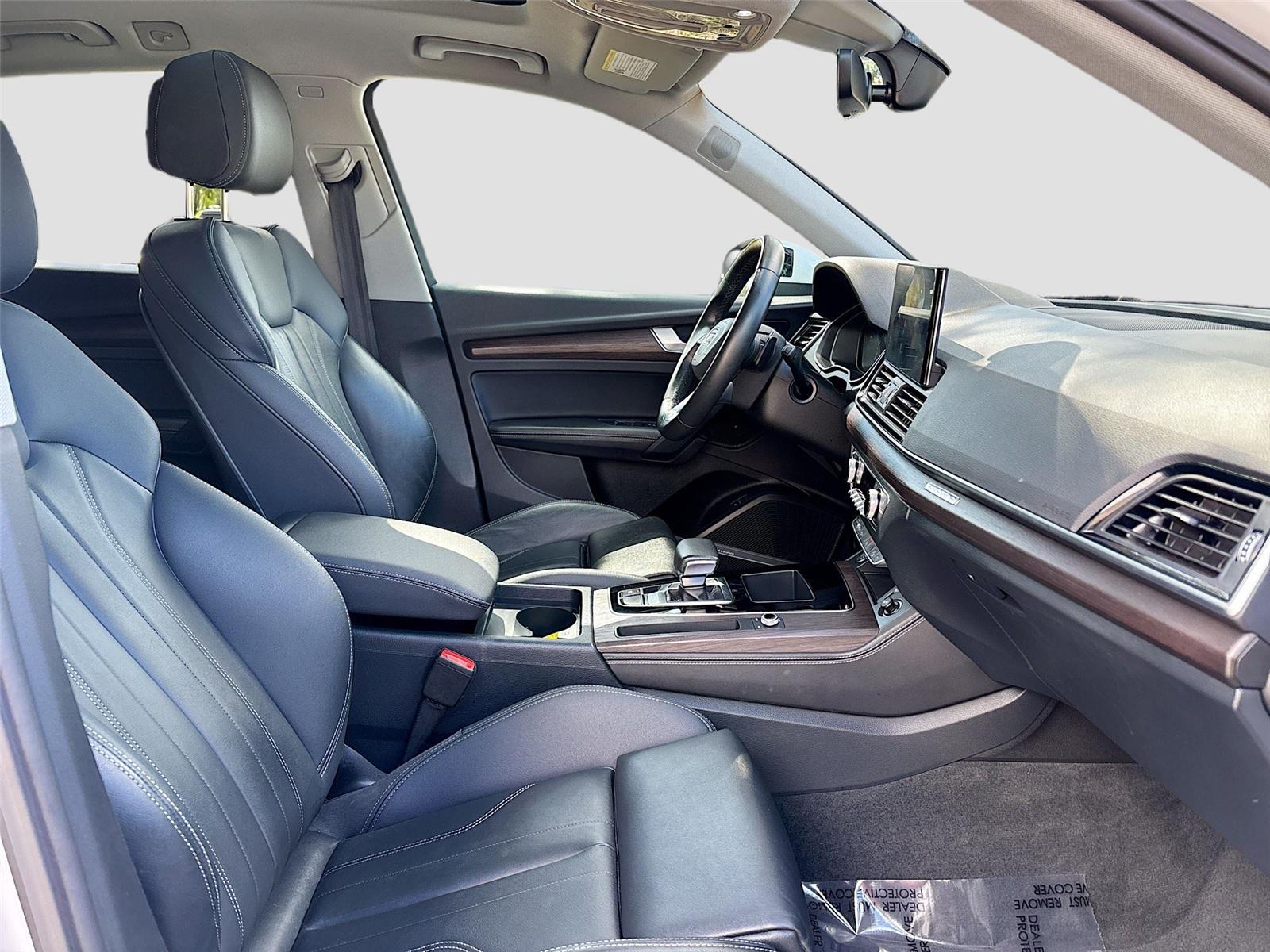 2024 Audi Q5 S line Premium Plus