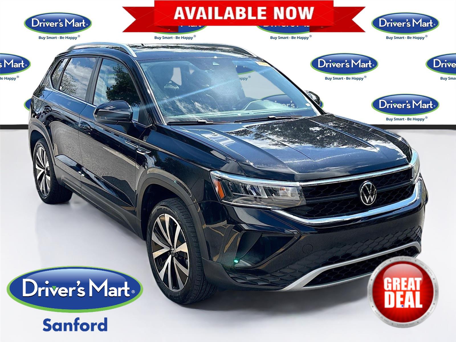 2024 Volkswagen Taos SE's photo