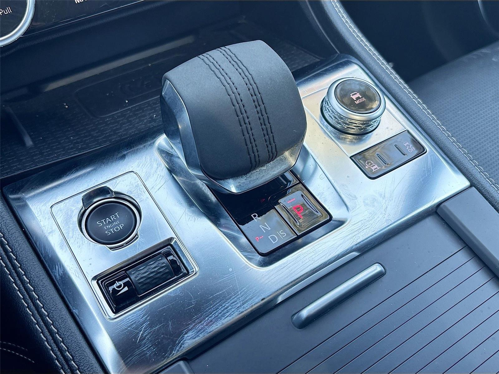 2024 Jaguar F-PACE R-Dynamic S