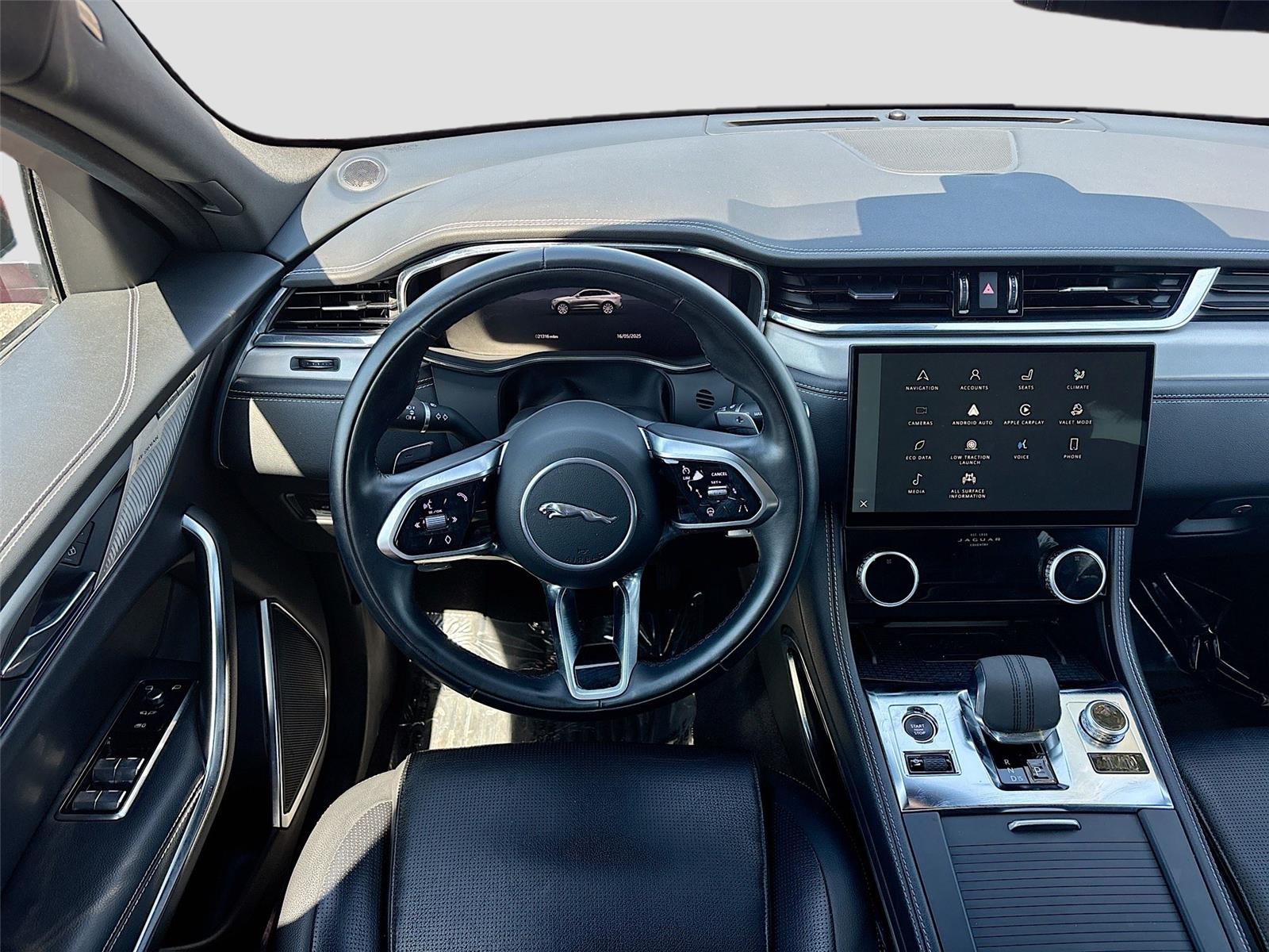 2024 Jaguar F-PACE R-Dynamic S