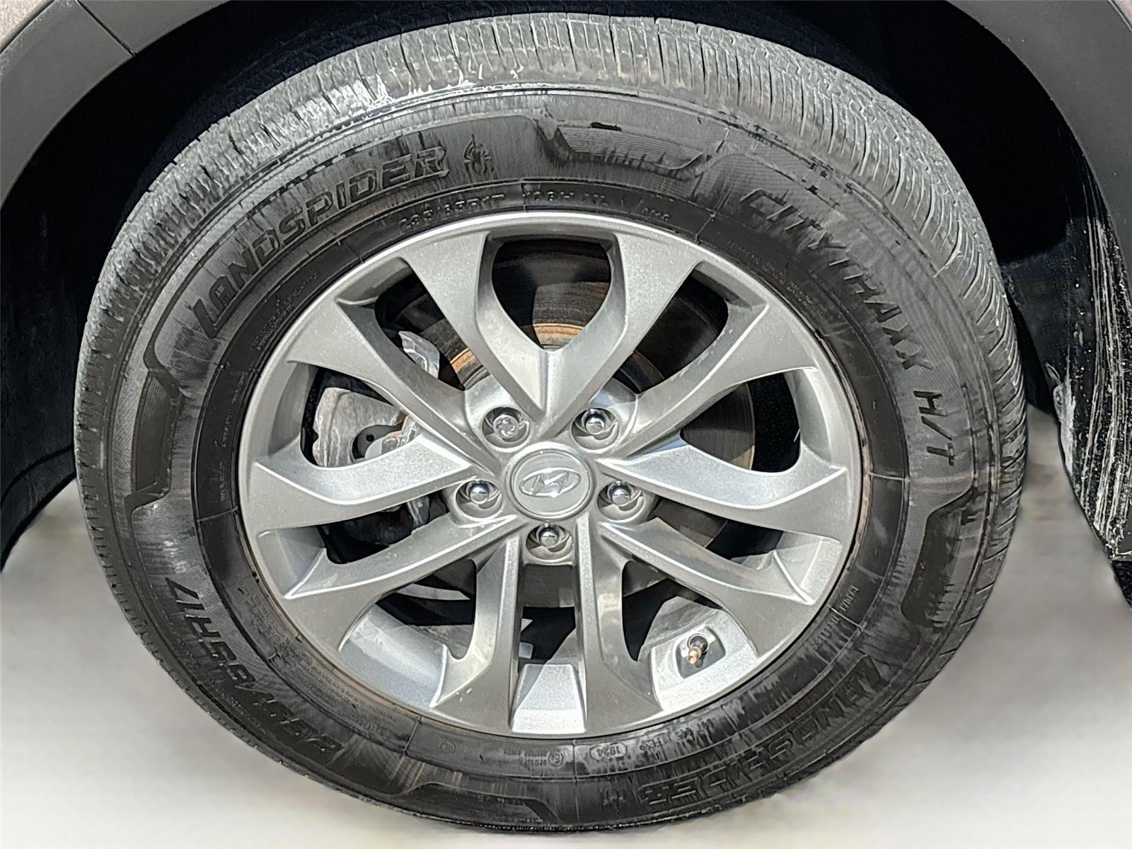 2020 Hyundai Santa Fe SE