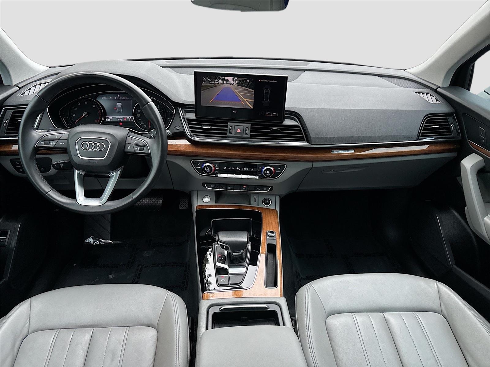 2022 Audi Q5 S line Premium