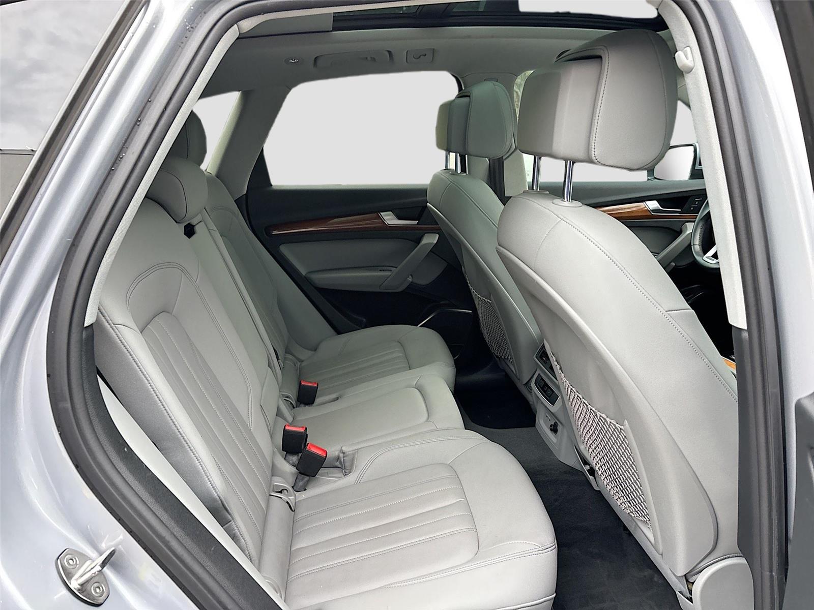 2022 Audi Q5 S line Premium