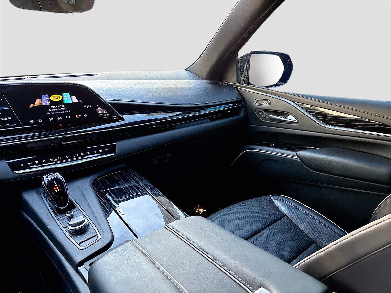 2023 Cadillac Escalade ESV 4WD Sport