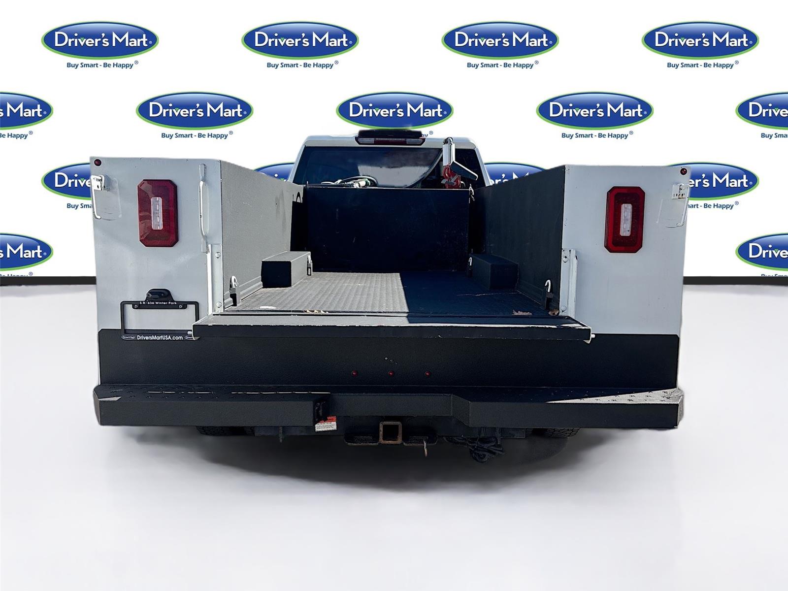 2022 Chevrolet Silverado 3500HD CC Work Truck