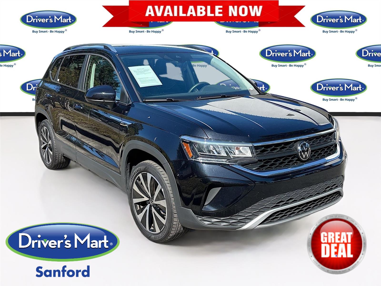 2024 Volkswagen Taos SE's photo