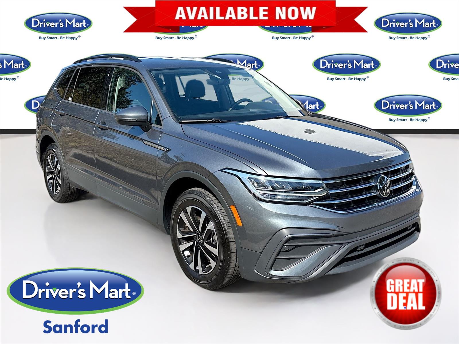 2024 Volkswagen Tiguan S's photo