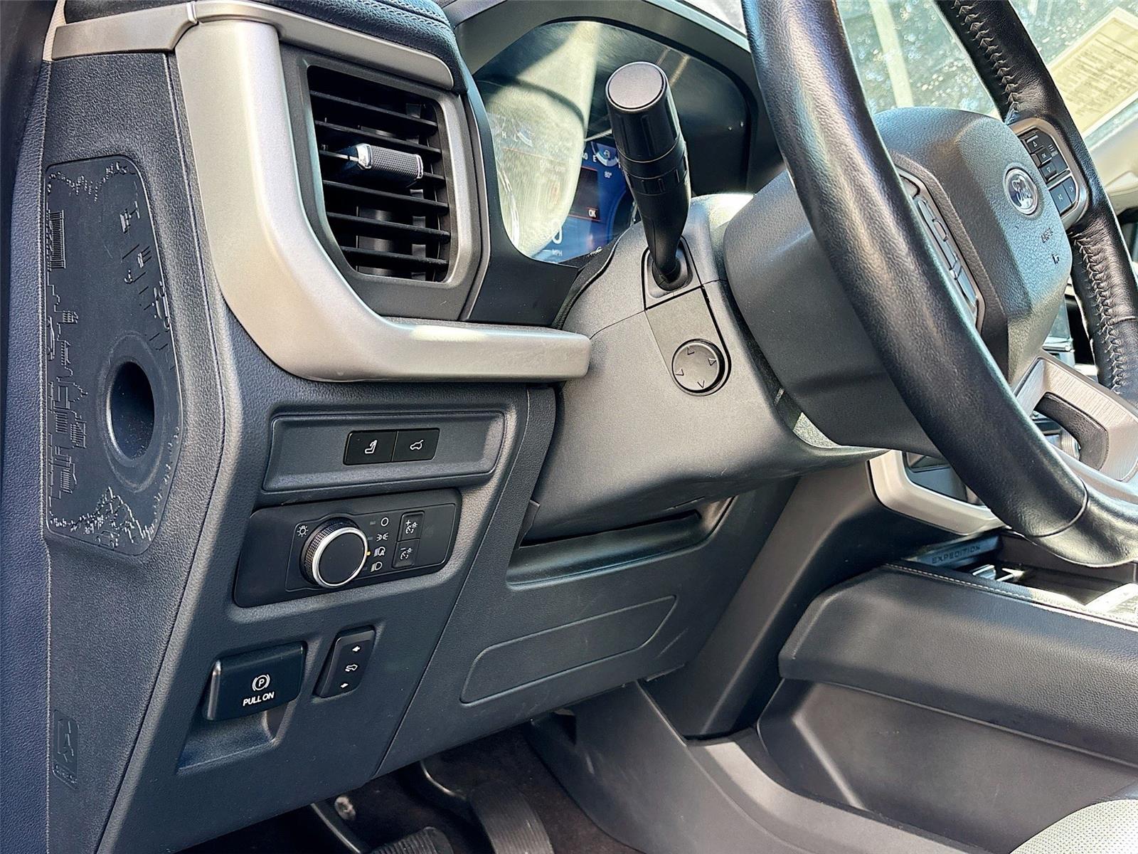 2023 Ford Expedition Max XLT