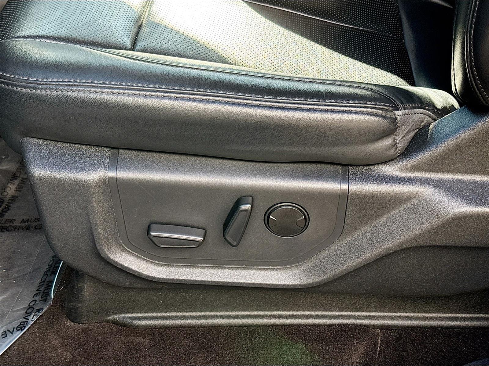 2023 Ford Expedition Max XLT