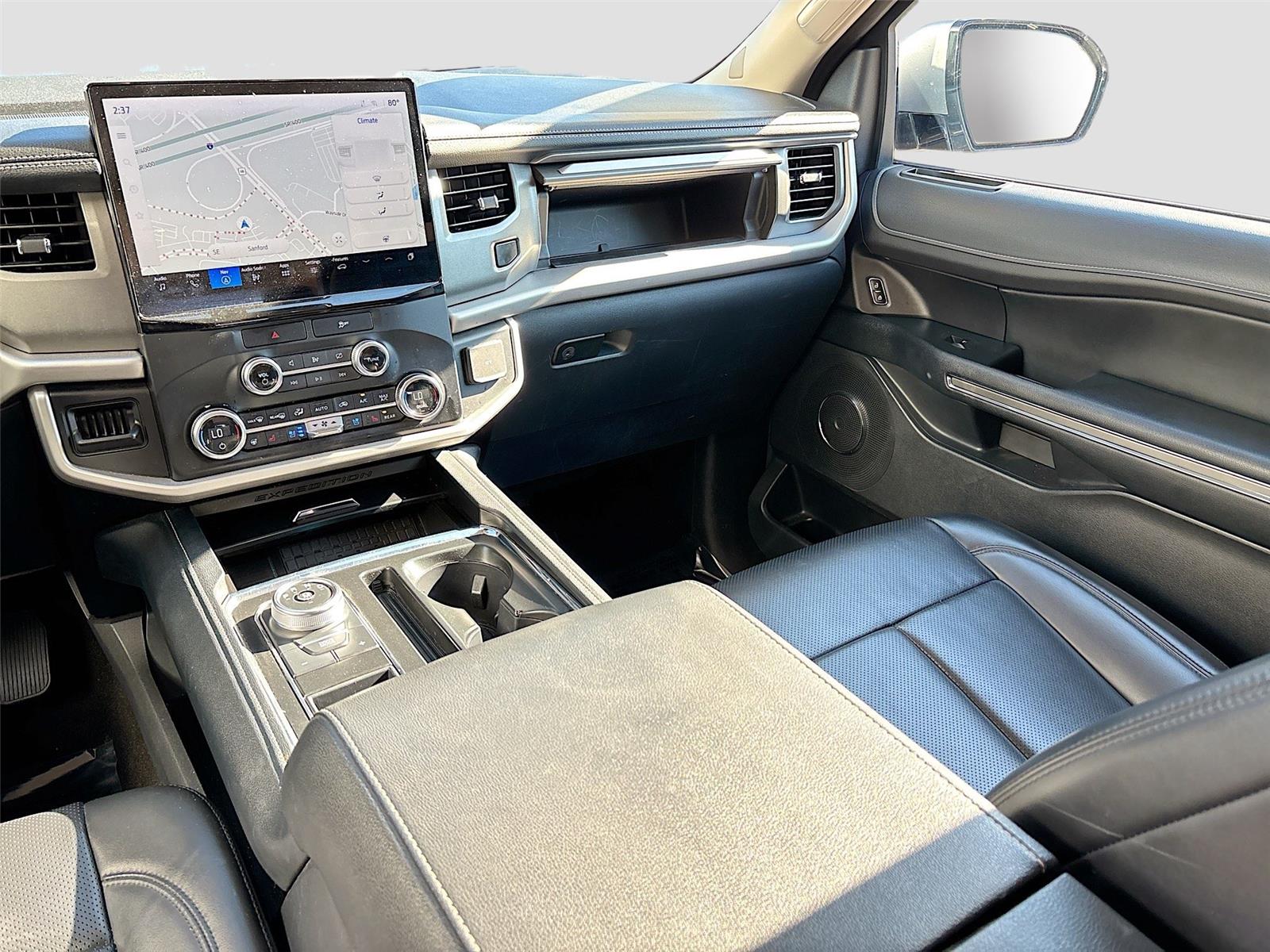 2023 Ford Expedition Max XLT