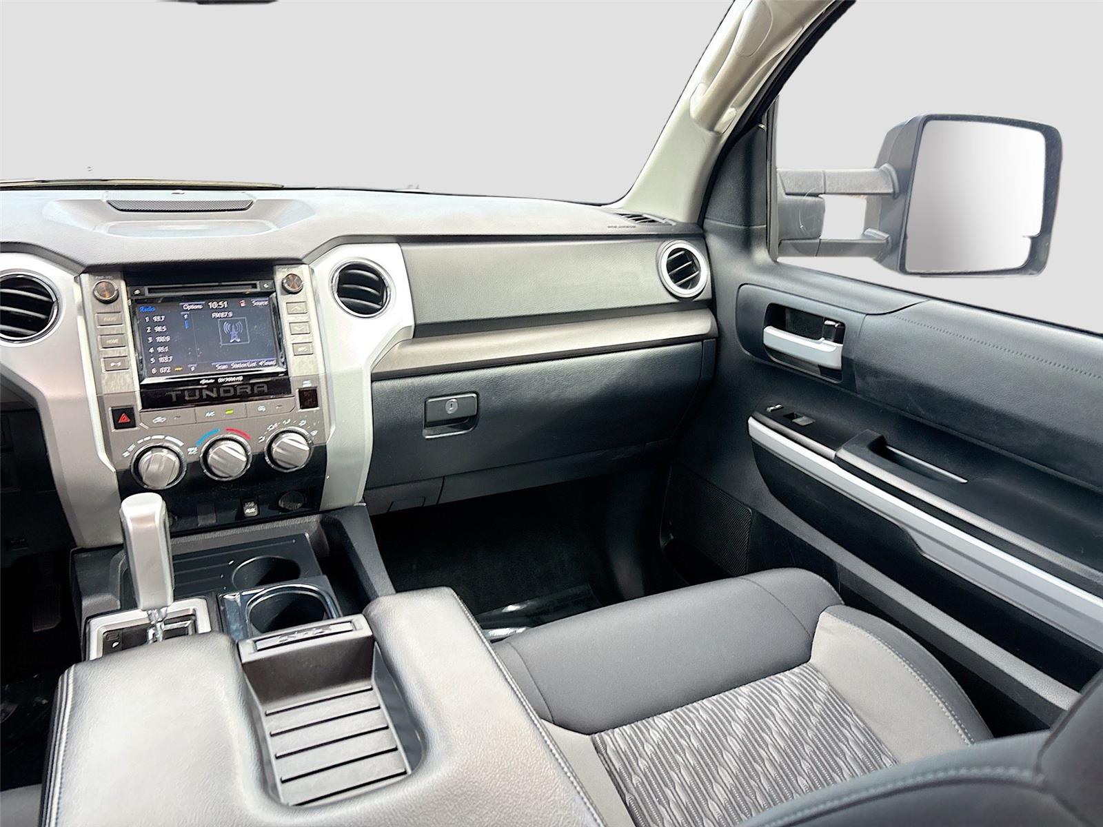 2019 Toyota Tundra SR5