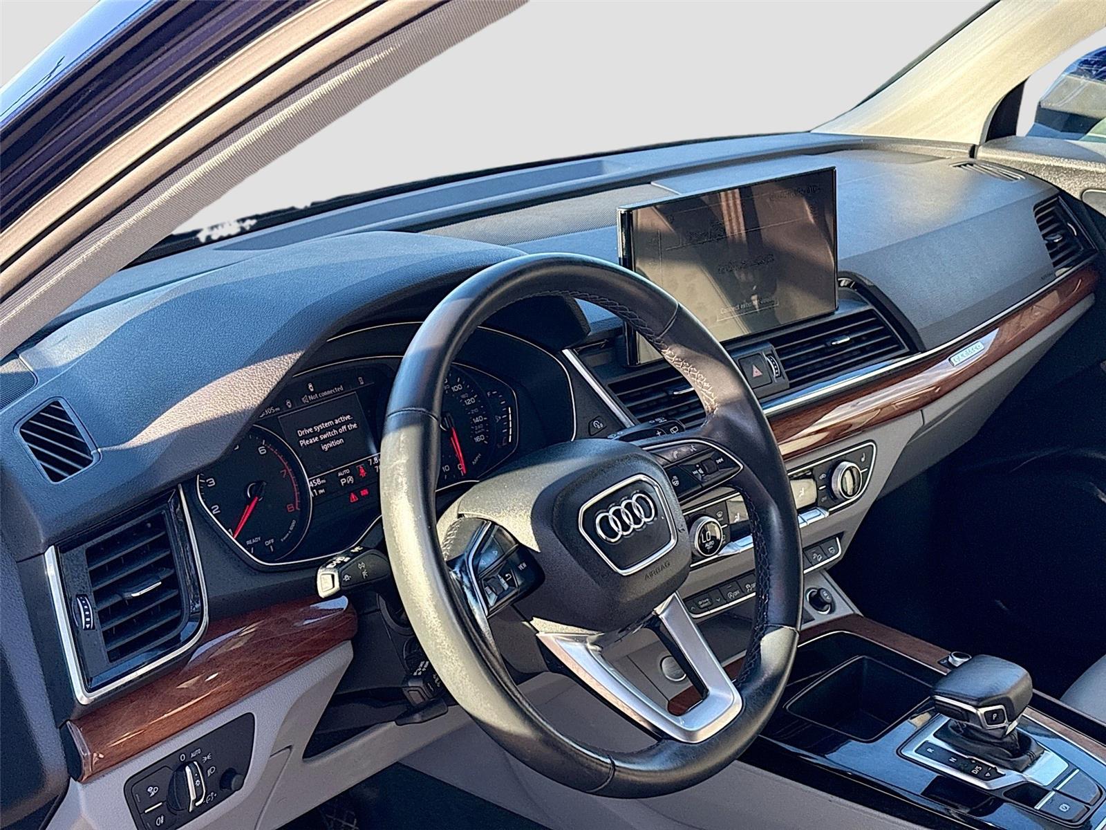 2022 Audi Q5 S line Premium