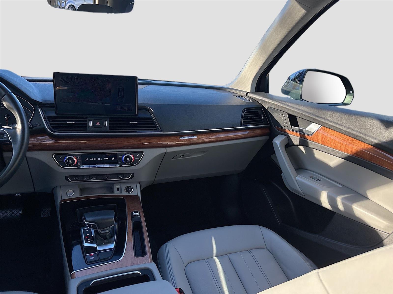 2022 Audi Q5 S line Premium