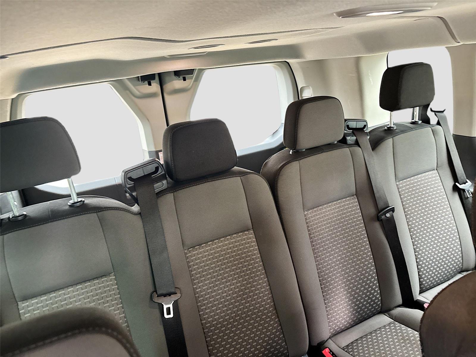 2023 Ford Transit Passenger Wagon XLT