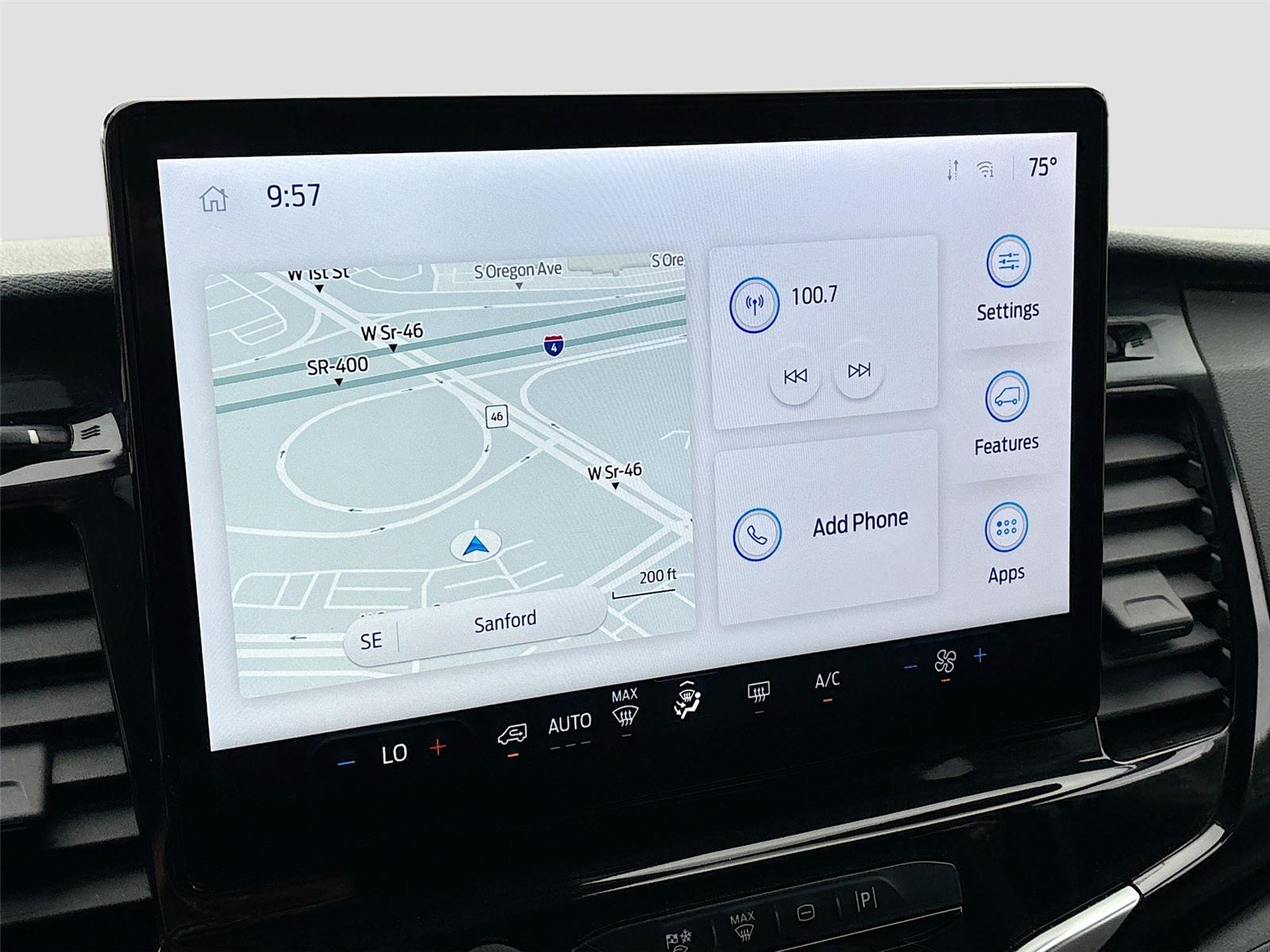 2023 Ford Transit Passenger Wagon XLT