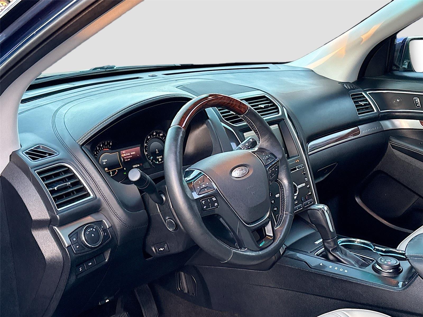 2016 Ford Explorer Platinum