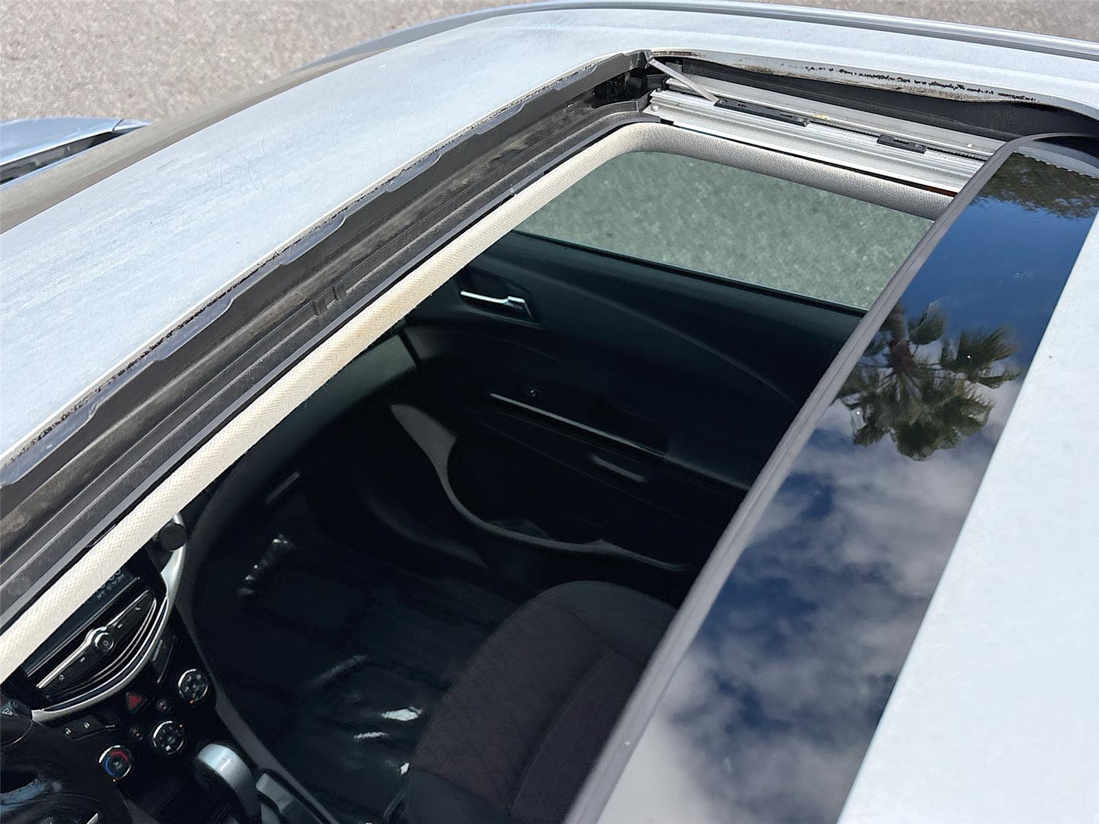 2017 Chevrolet Sonic LT