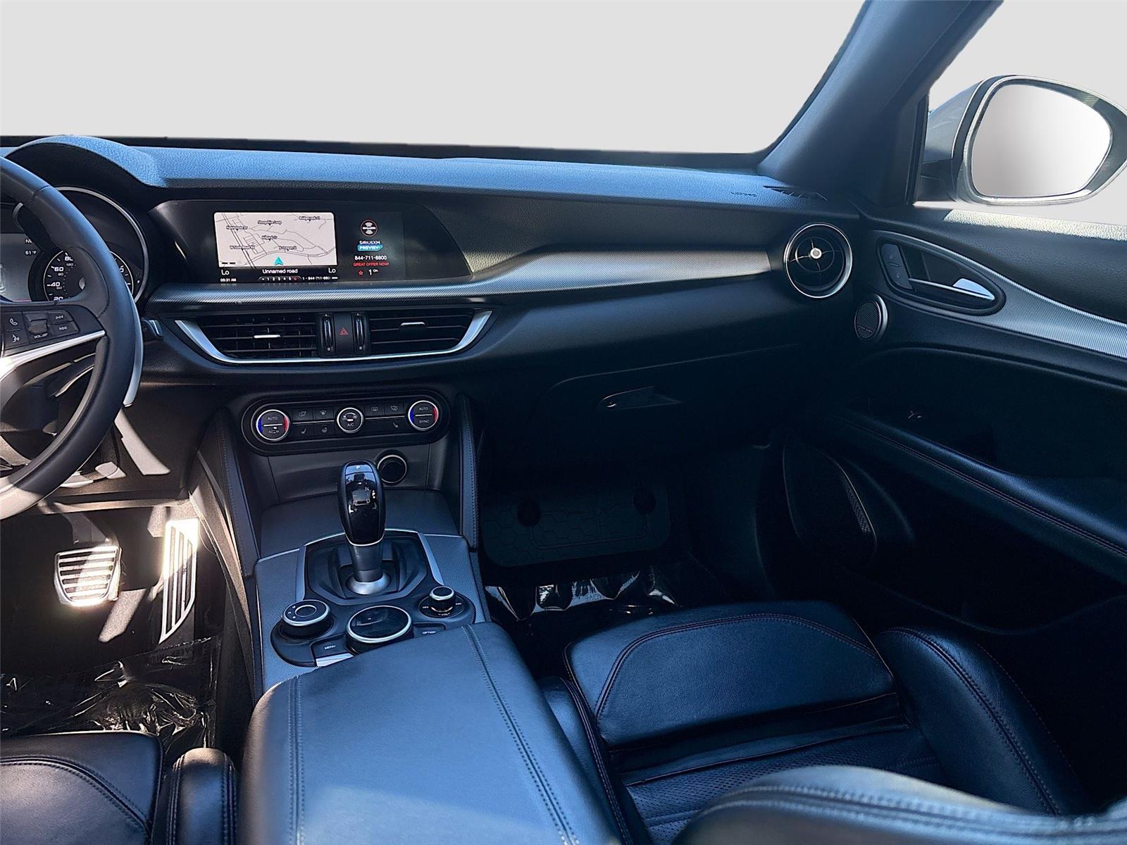 2018 Alfa Romeo Stelvio Ti Sport