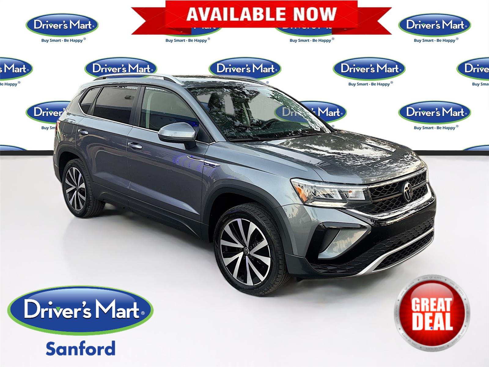 2024 Volkswagen Taos SE's photo