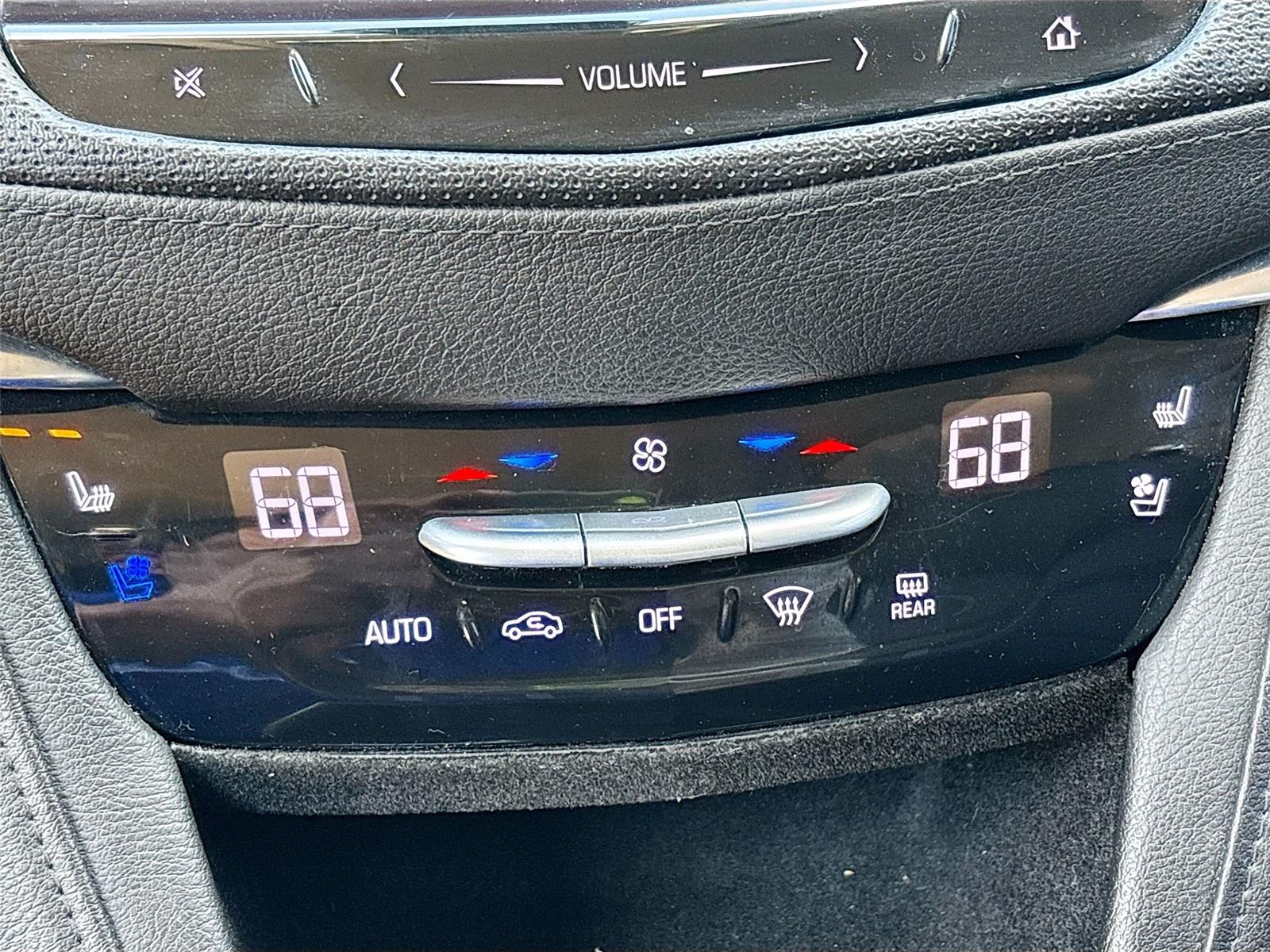 2017 Cadillac XT5 Premium Luxury FWD