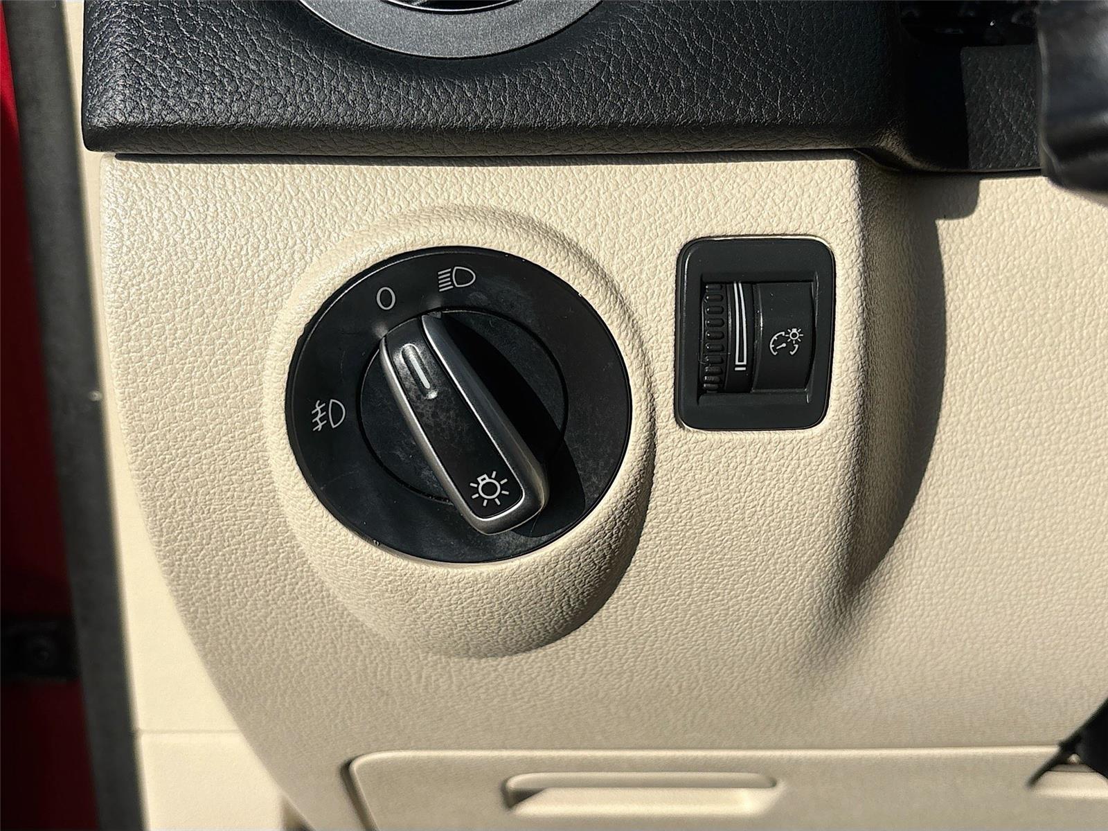 2012 Volkswagen Tiguan SE