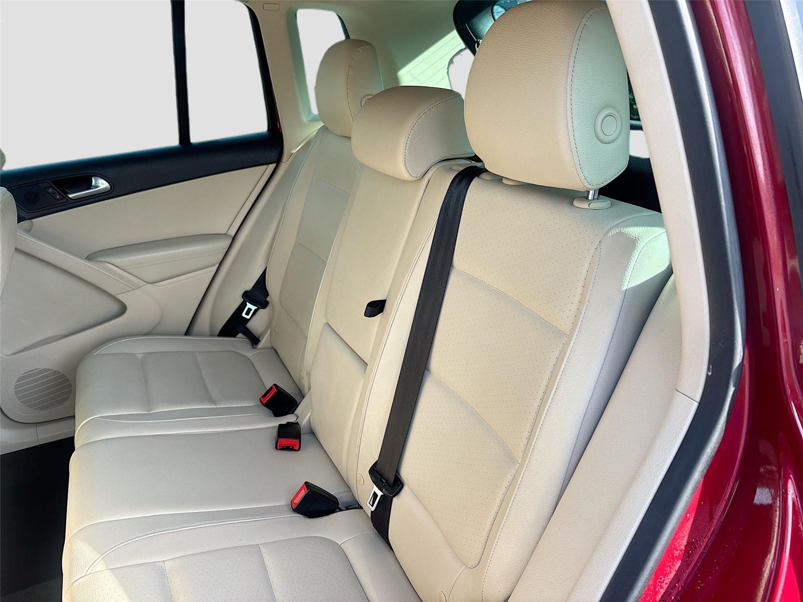 2012 Volkswagen Tiguan SE