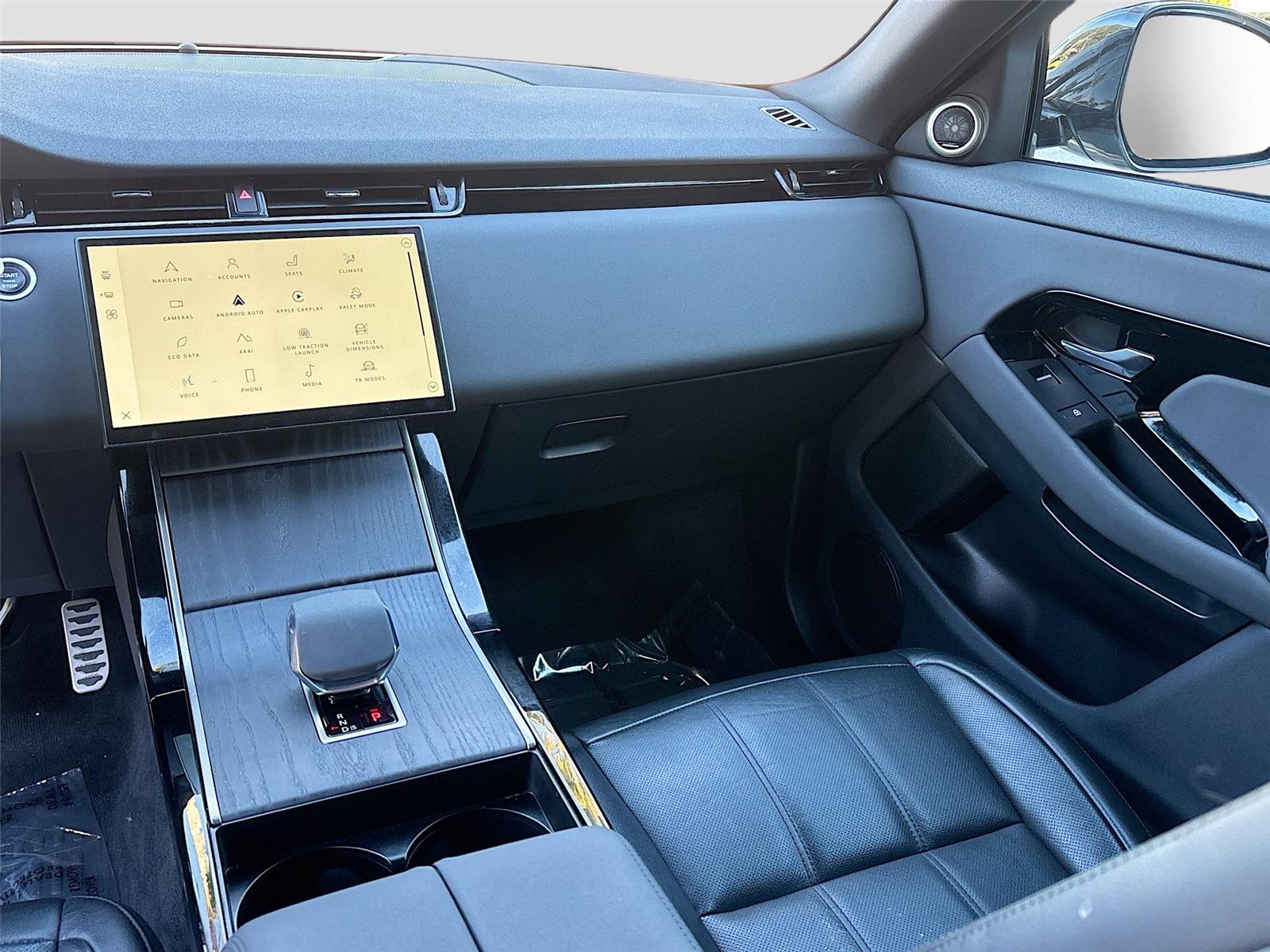 2024 Land Rover Range Rover Evoque Dynamic SE