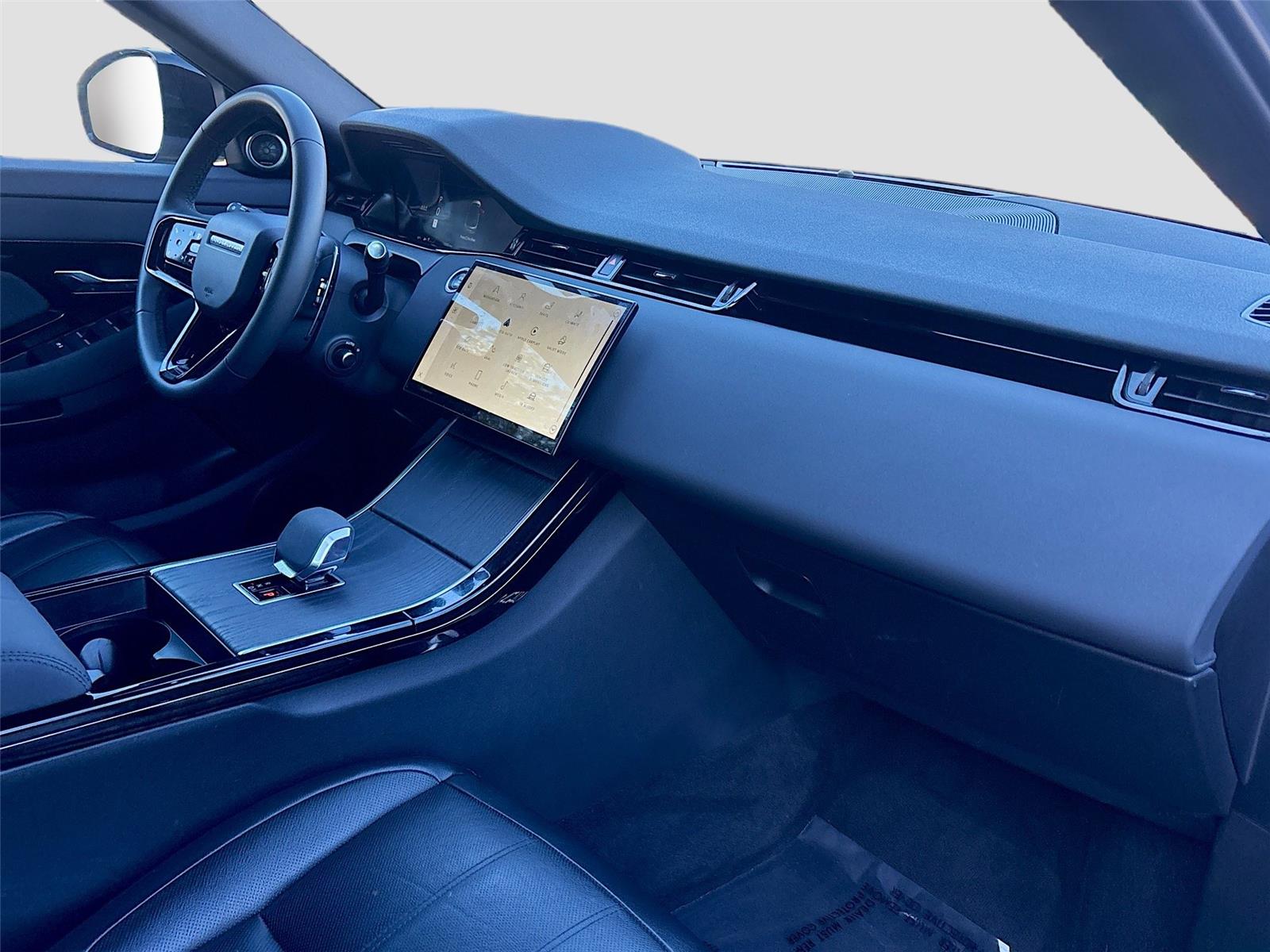 2024 Land Rover Range Rover Evoque Dynamic SE